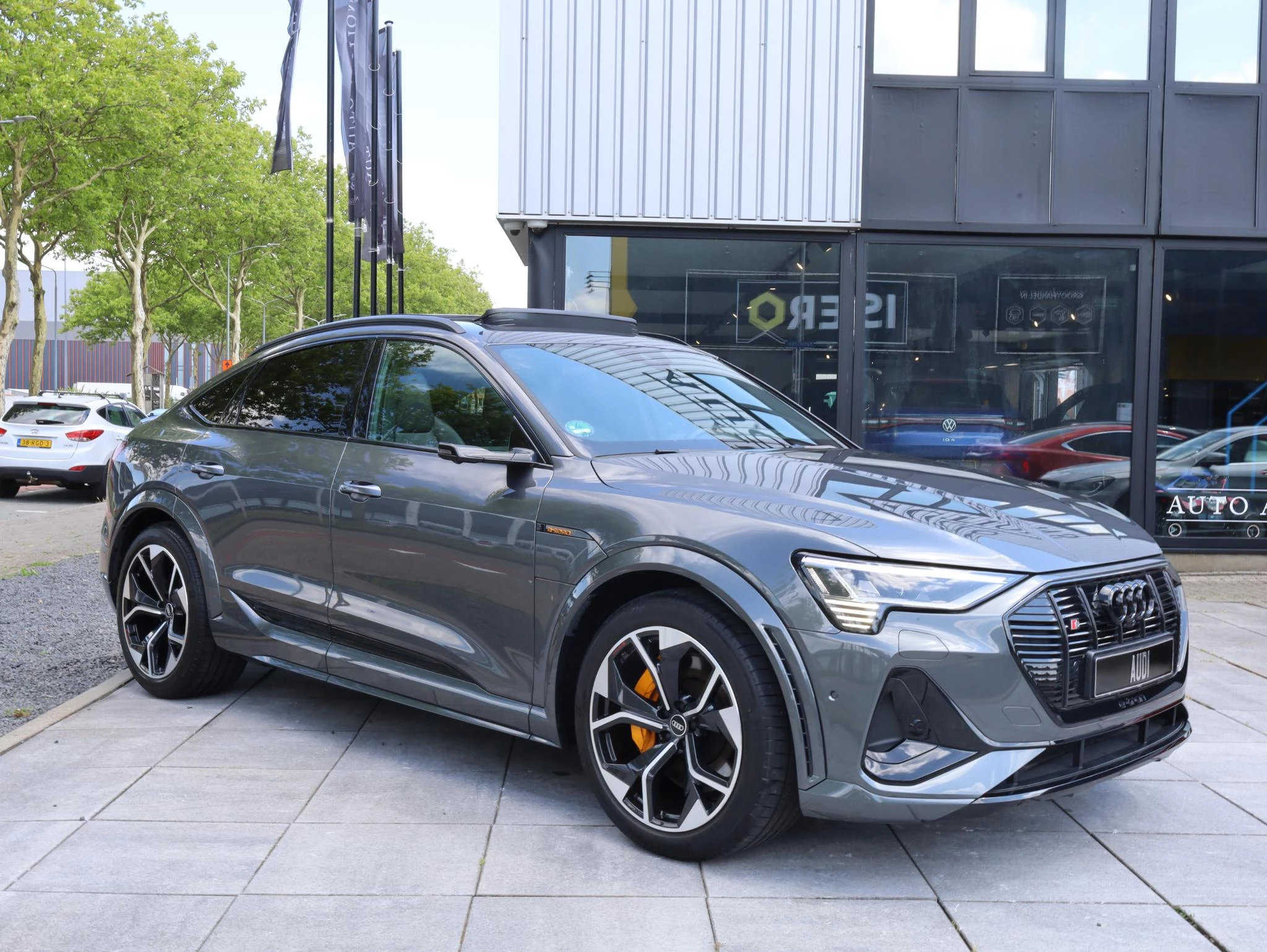 Hoofdafbeelding Audi e-tron