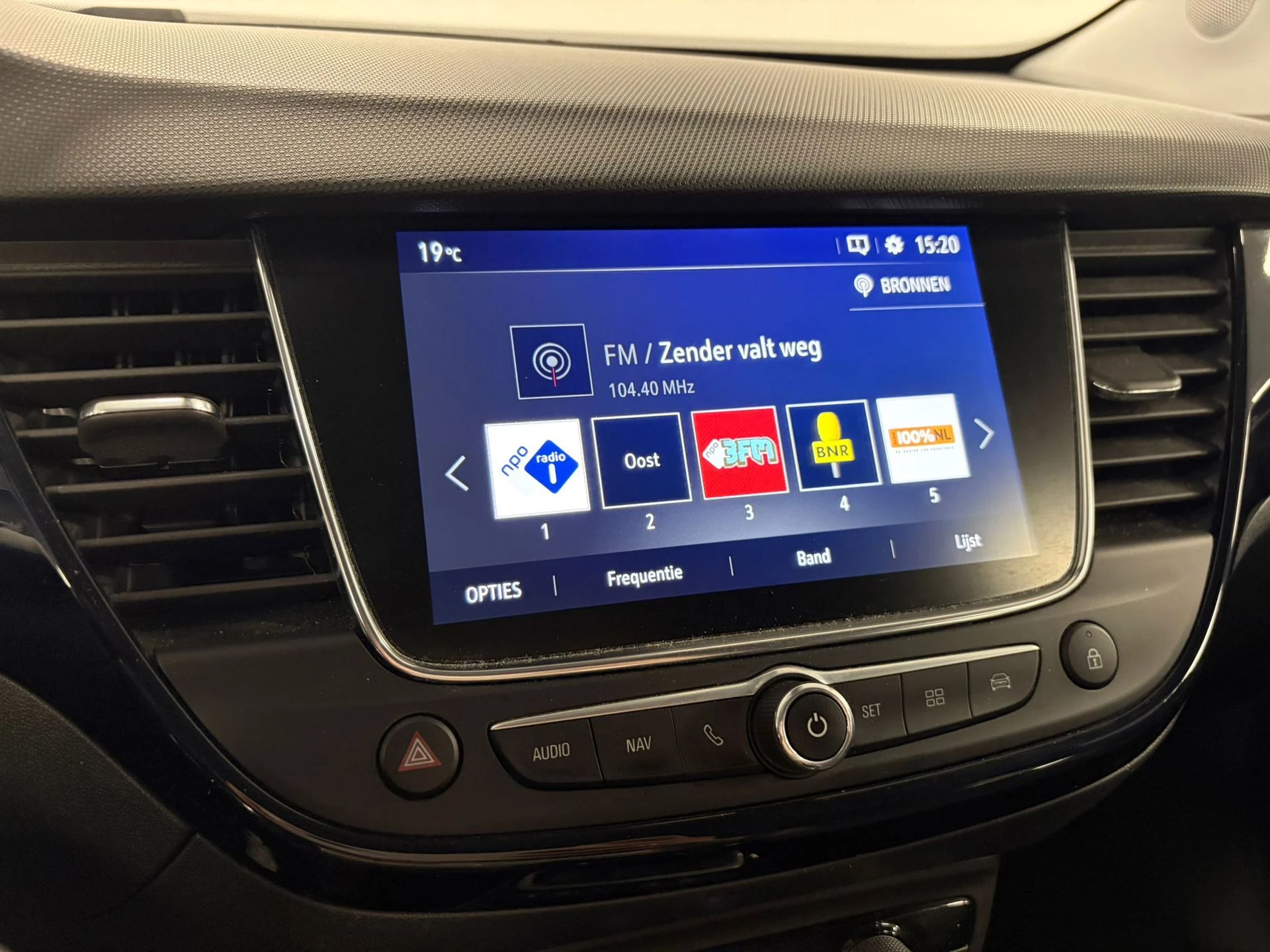 Hoofdafbeelding Opel Crossland X