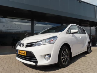 Toyota Verso 1.8 VVT-I Aspiration Aut. Ecc Leder Pano Trekhaak 2013