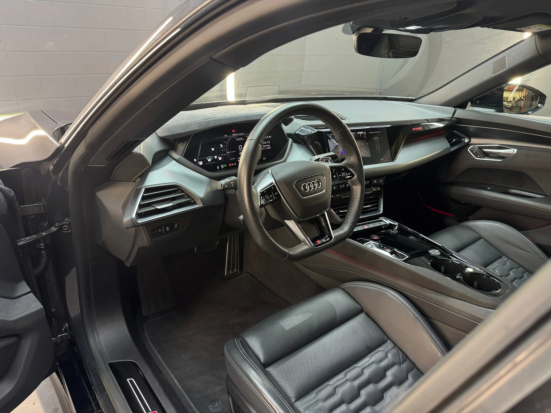 Hoofdafbeelding Audi e-tron GT