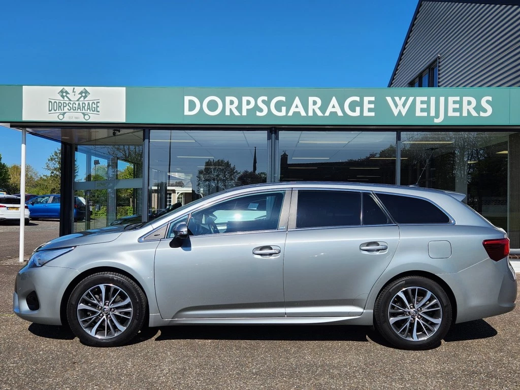 Hoofdafbeelding Toyota Avensis