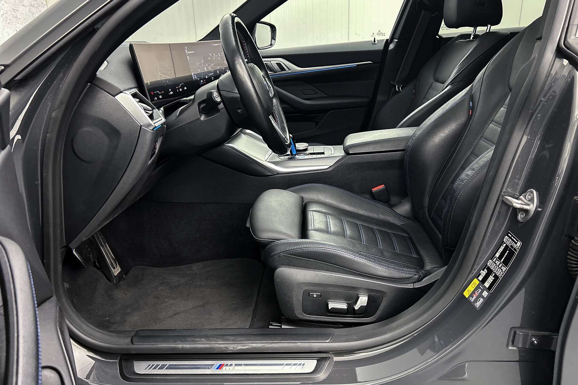 Hoofdafbeelding BMW i4