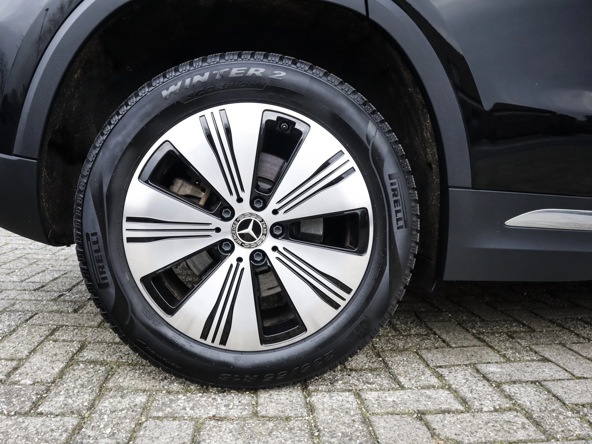 Hoofdafbeelding Mercedes-Benz EQA