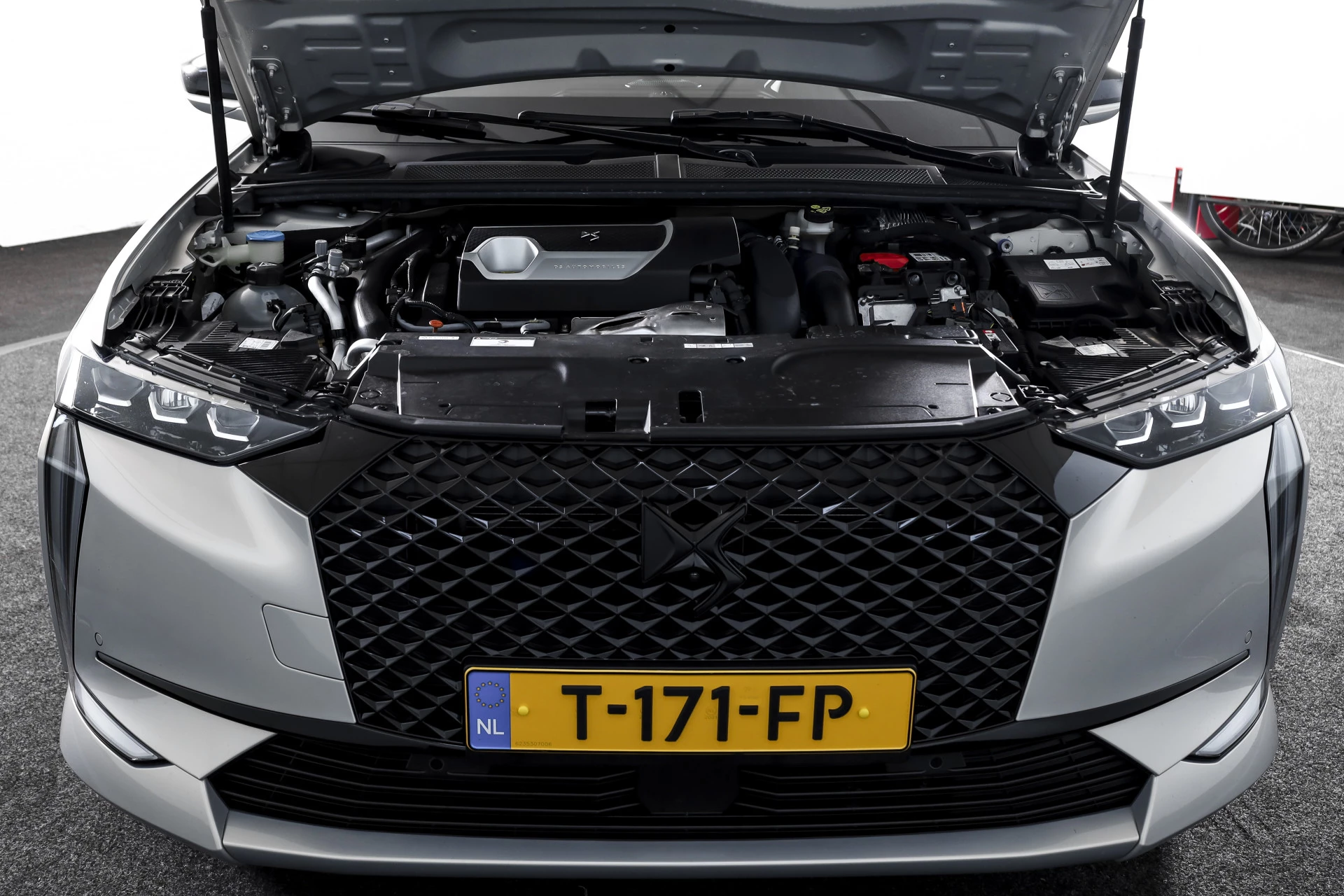 Hoofdafbeelding DS DS 4