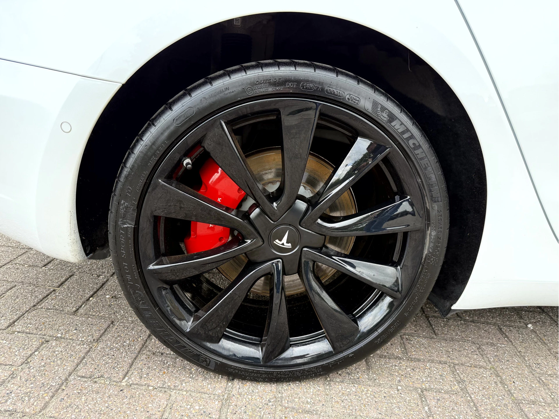 Hoofdafbeelding Tesla Model 3