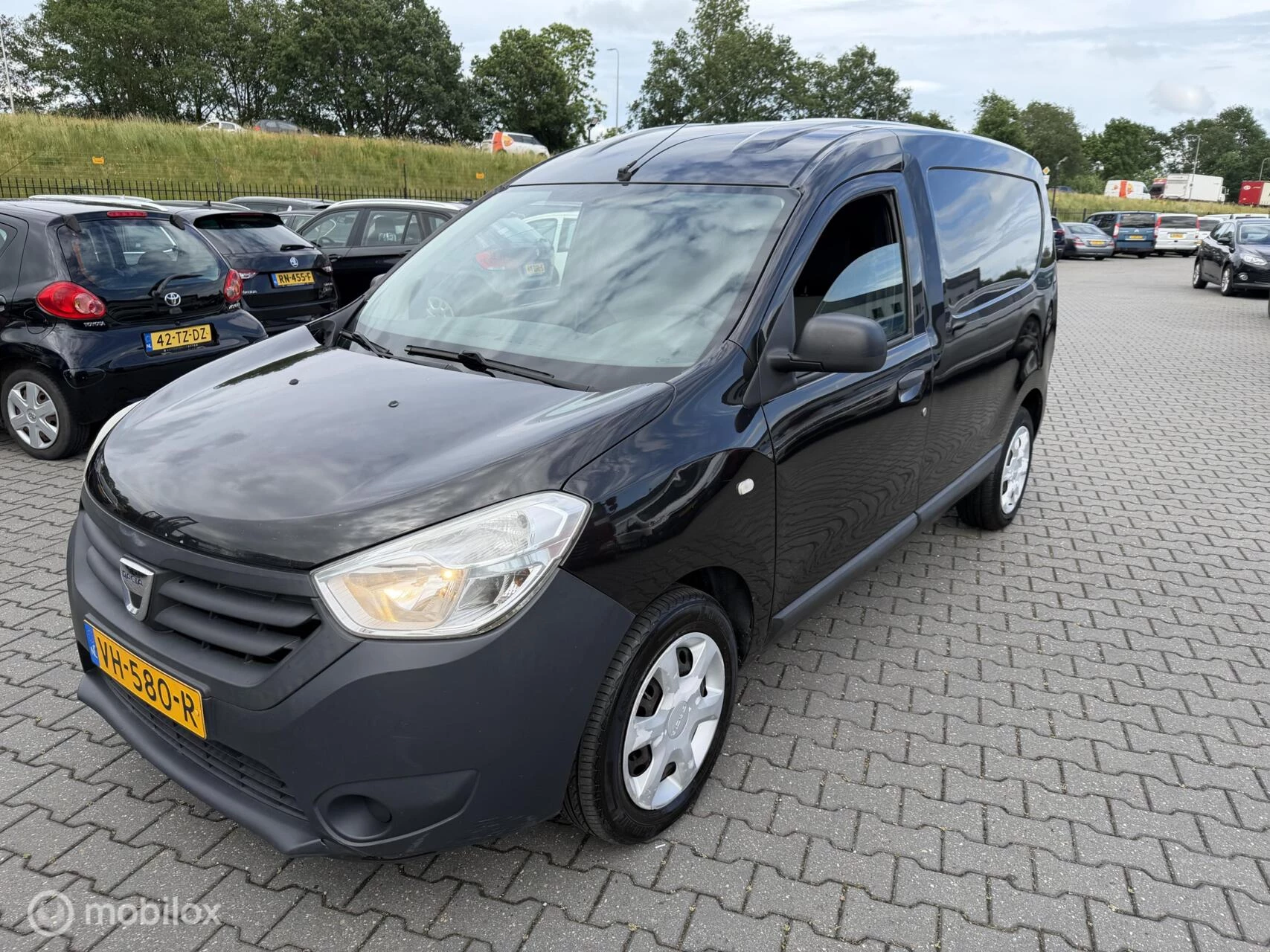 Hoofdafbeelding Dacia Dokker
