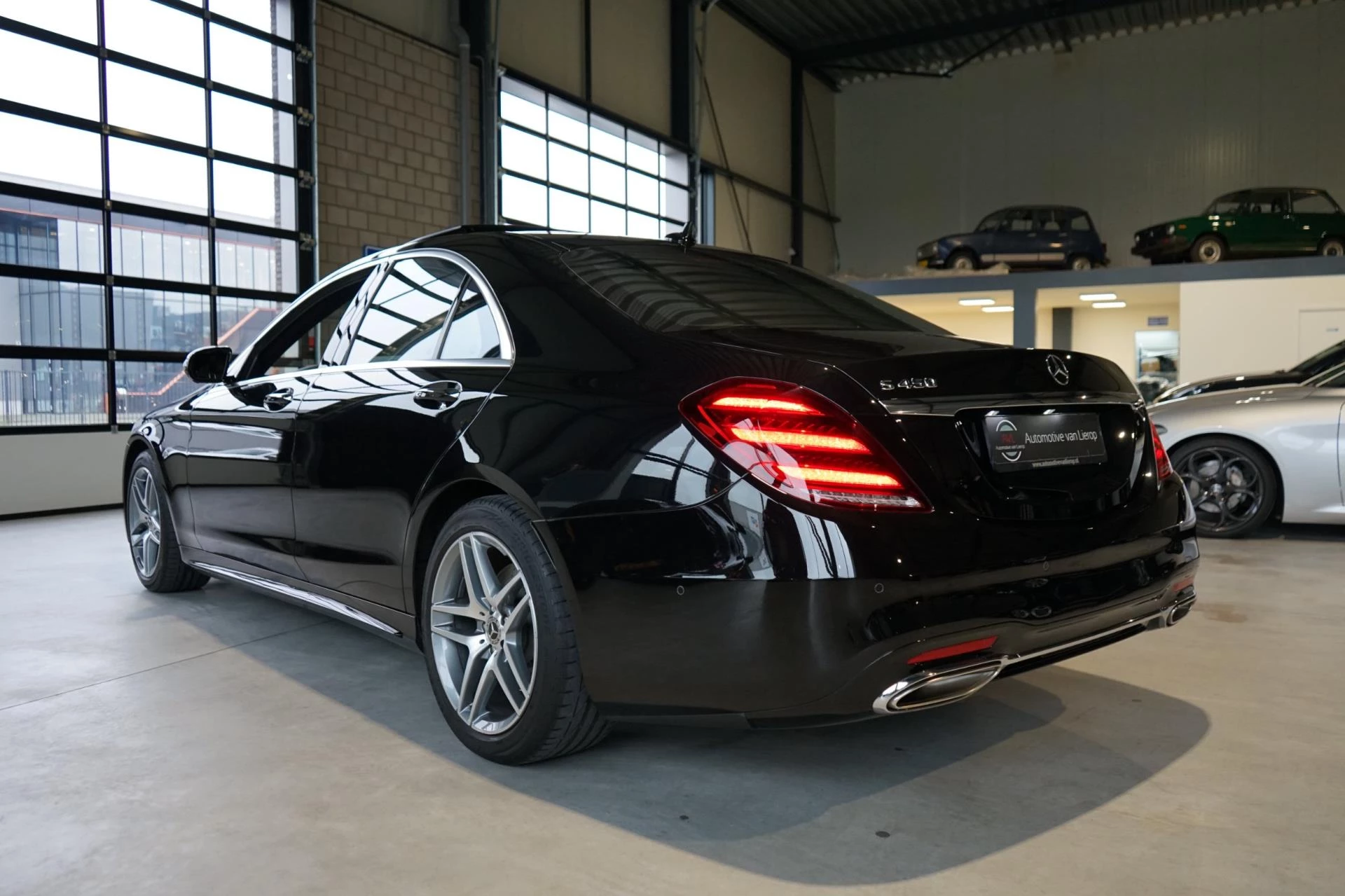 Hoofdafbeelding Mercedes-Benz S-Klasse