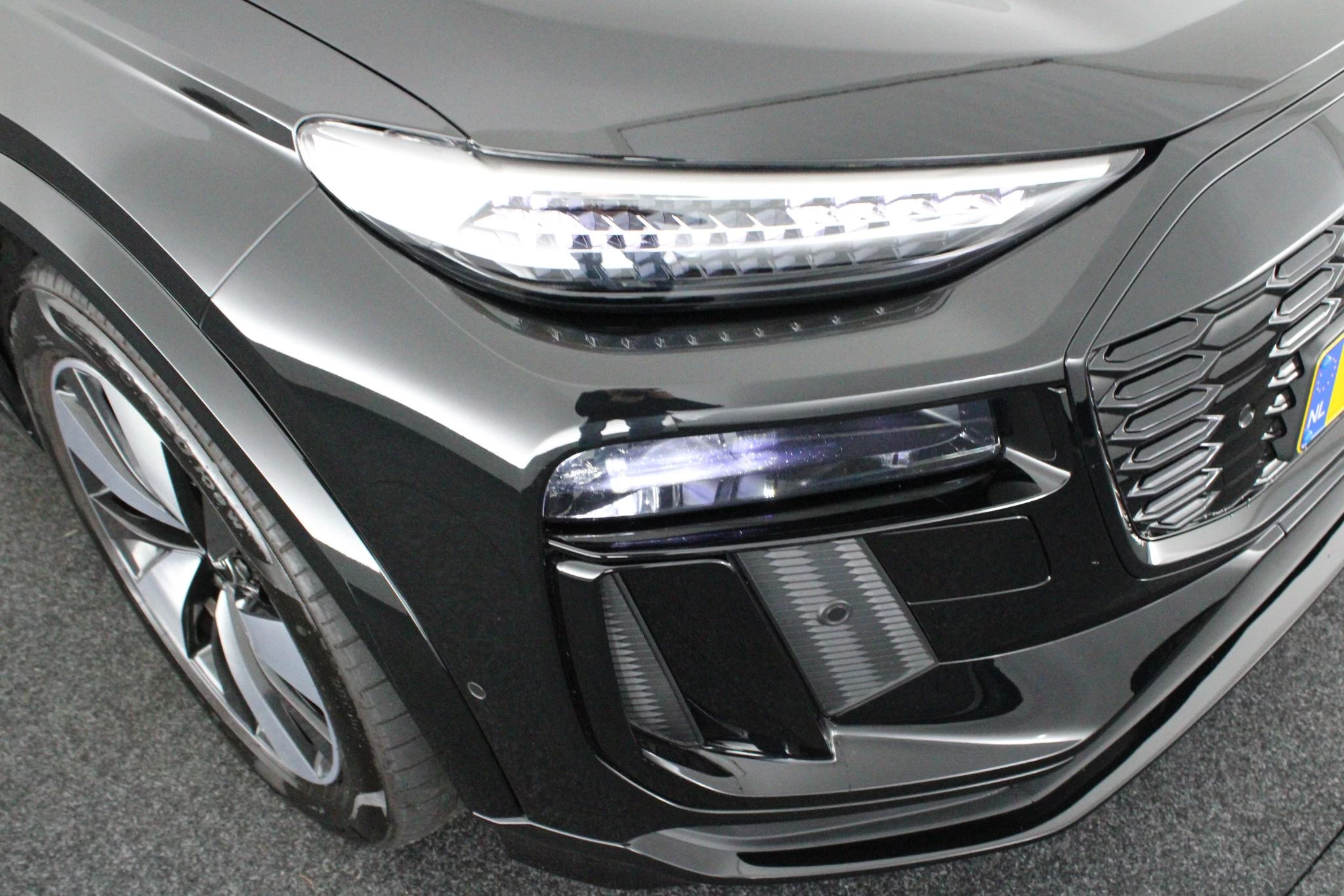 Hoofdafbeelding Audi Q6 e-tron