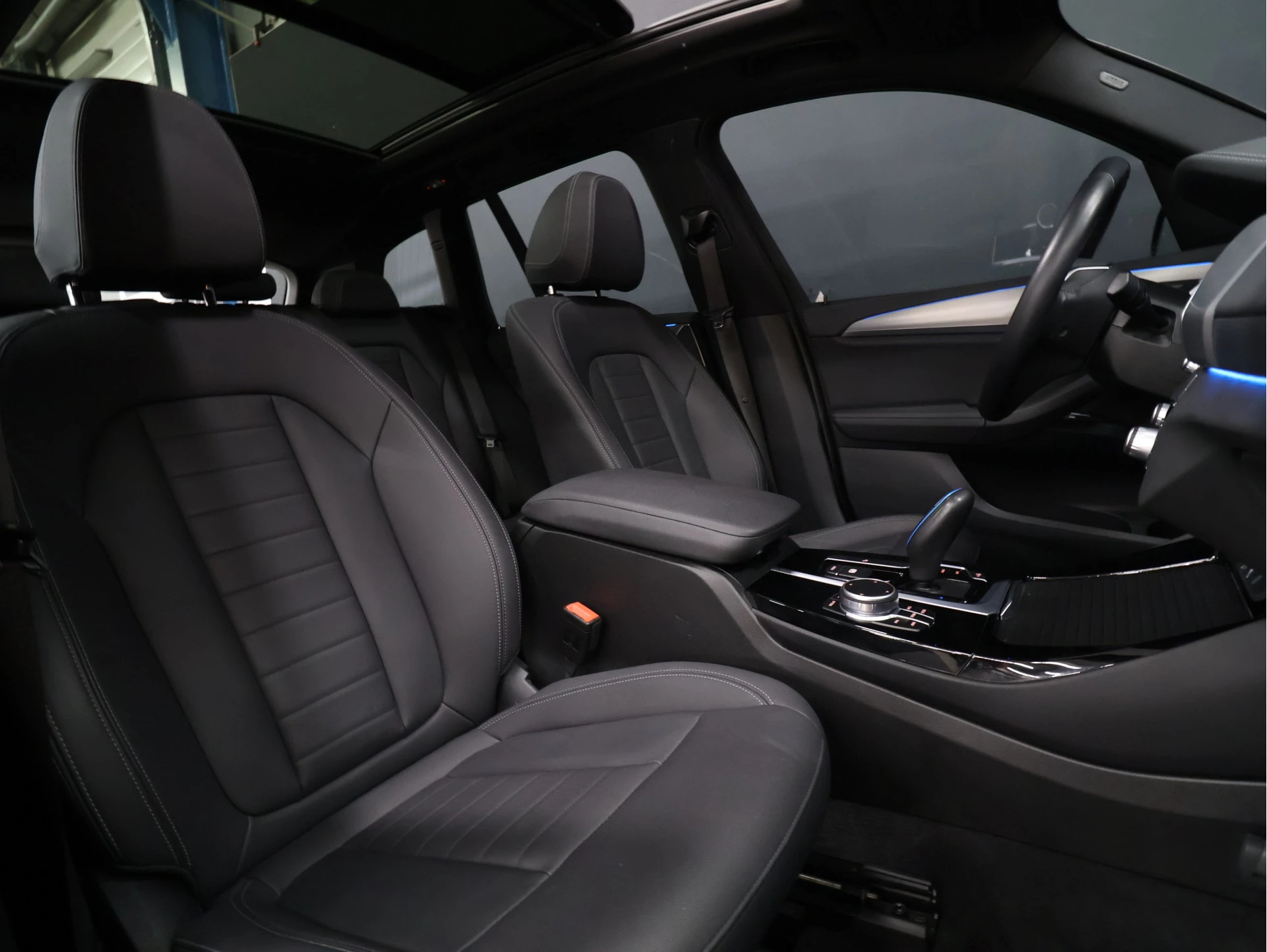 Hoofdafbeelding BMW iX3