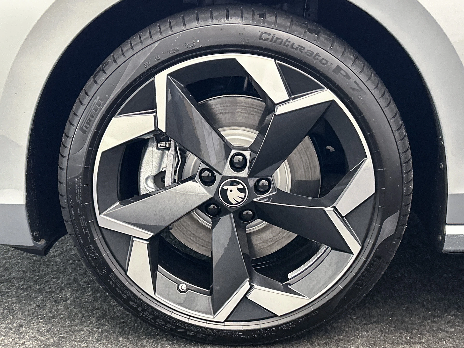 Hoofdafbeelding Škoda Superb