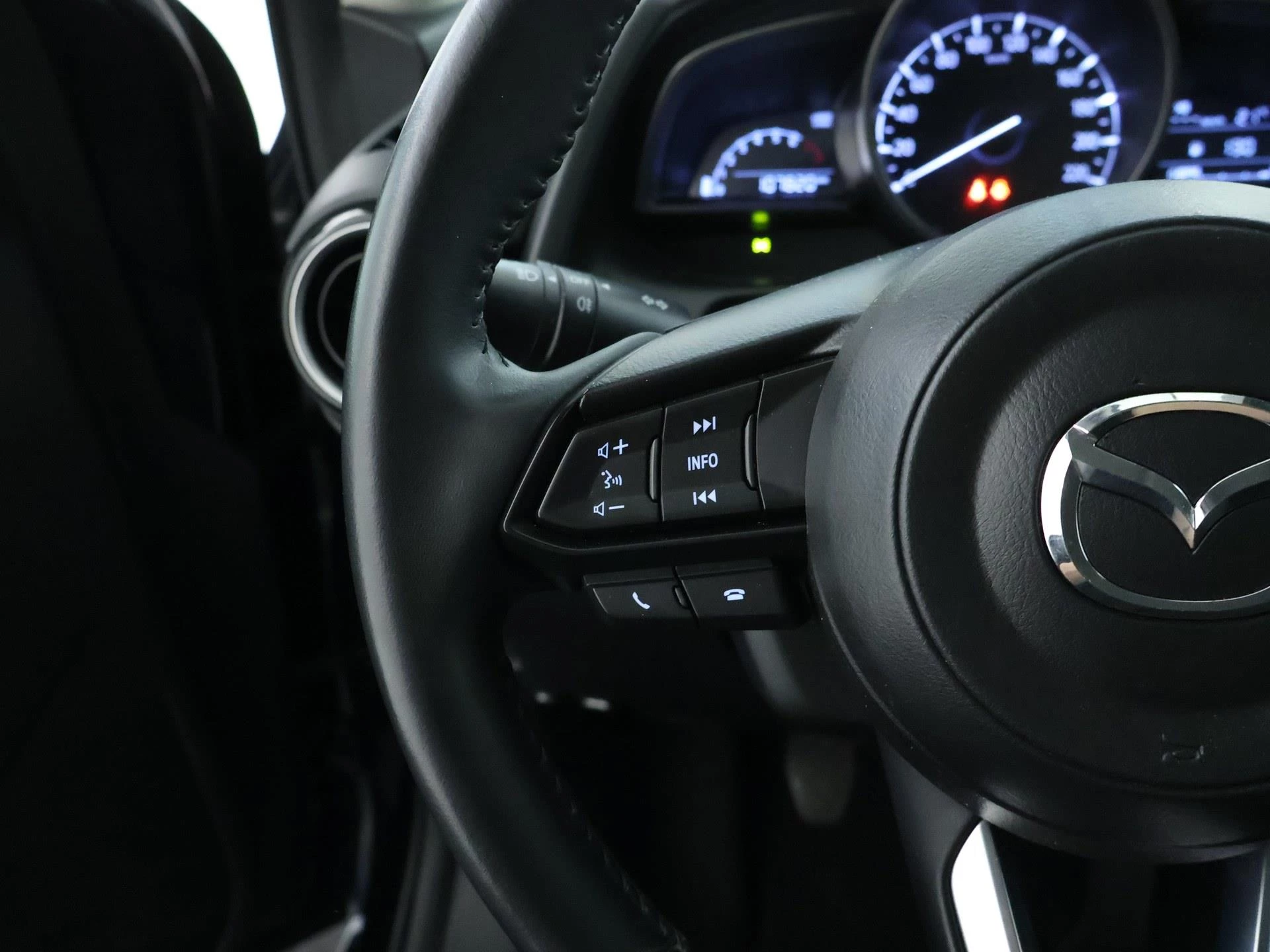 Hoofdafbeelding Mazda 2