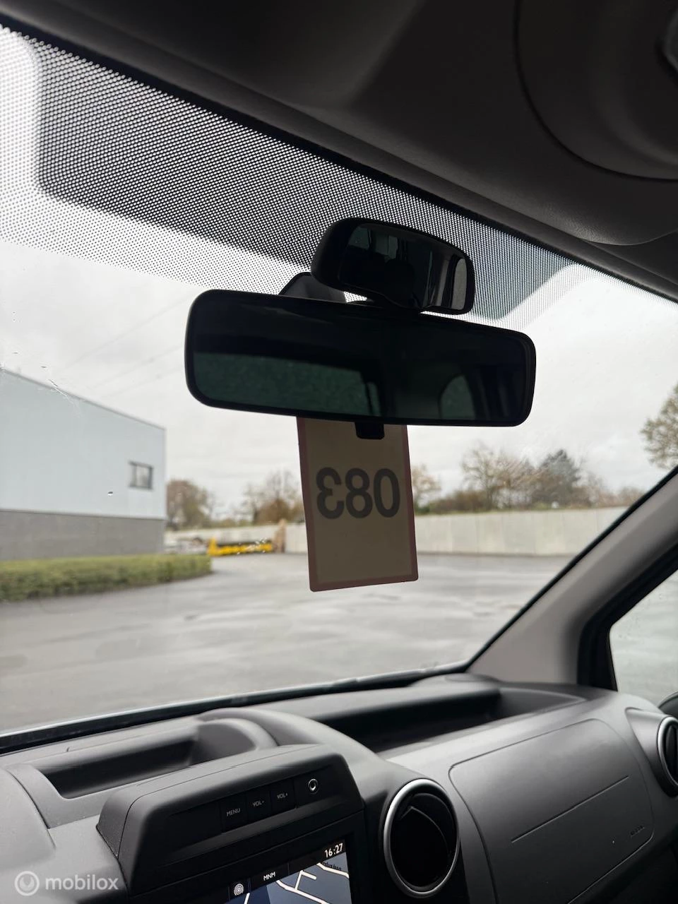 Hoofdafbeelding Peugeot Partner