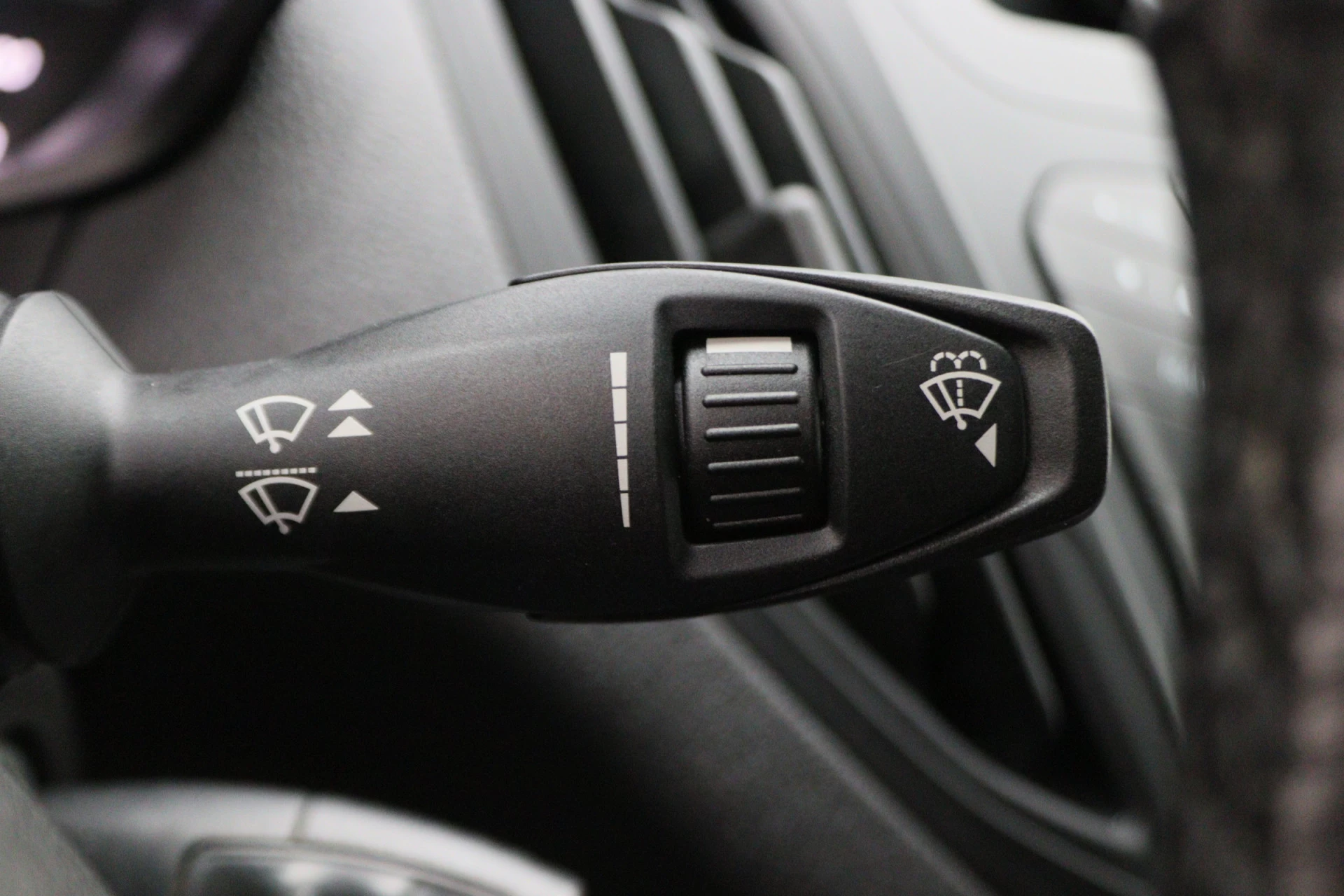 Hoofdafbeelding Ford Transit Courier