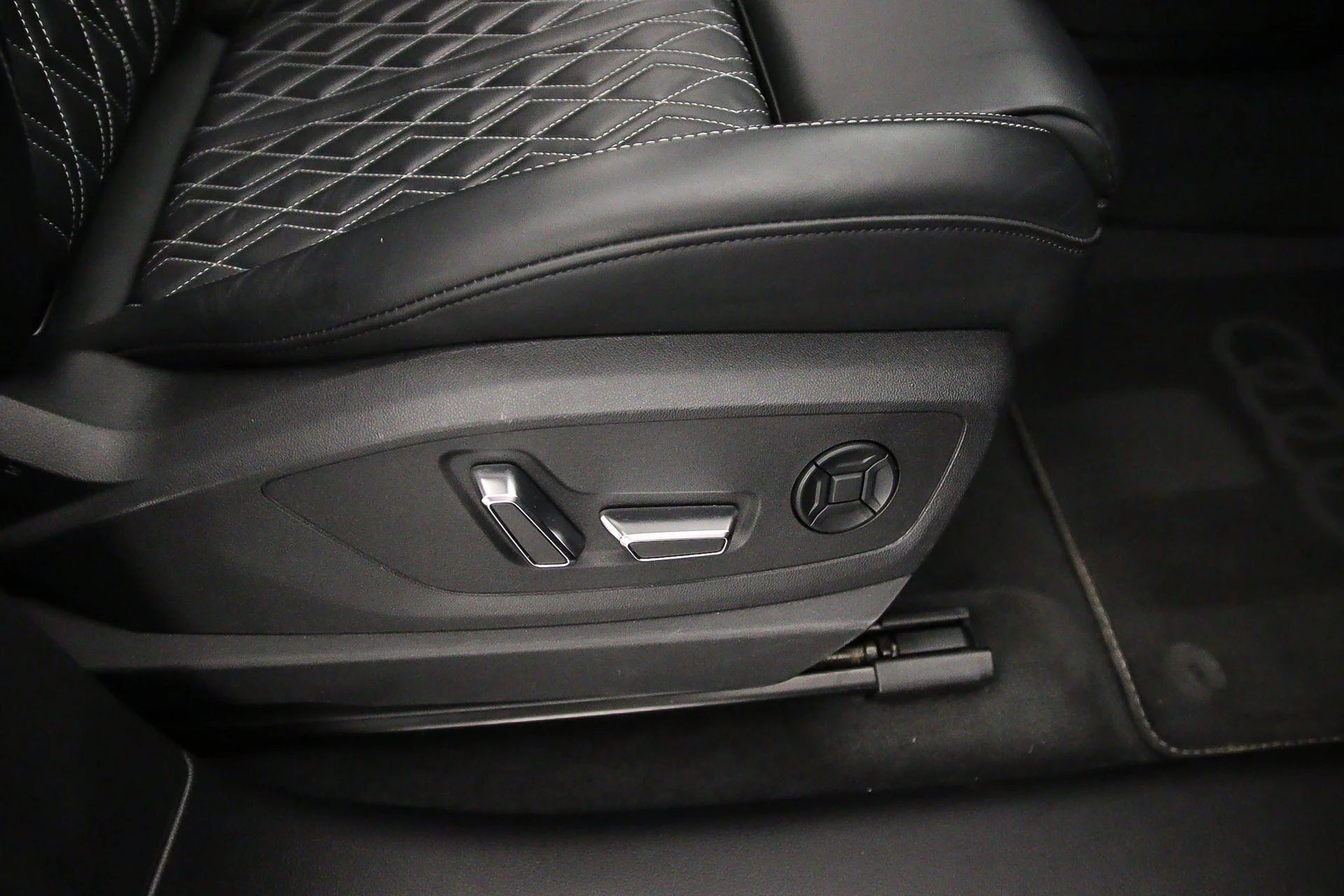 Hoofdafbeelding Audi Q8 e-tron