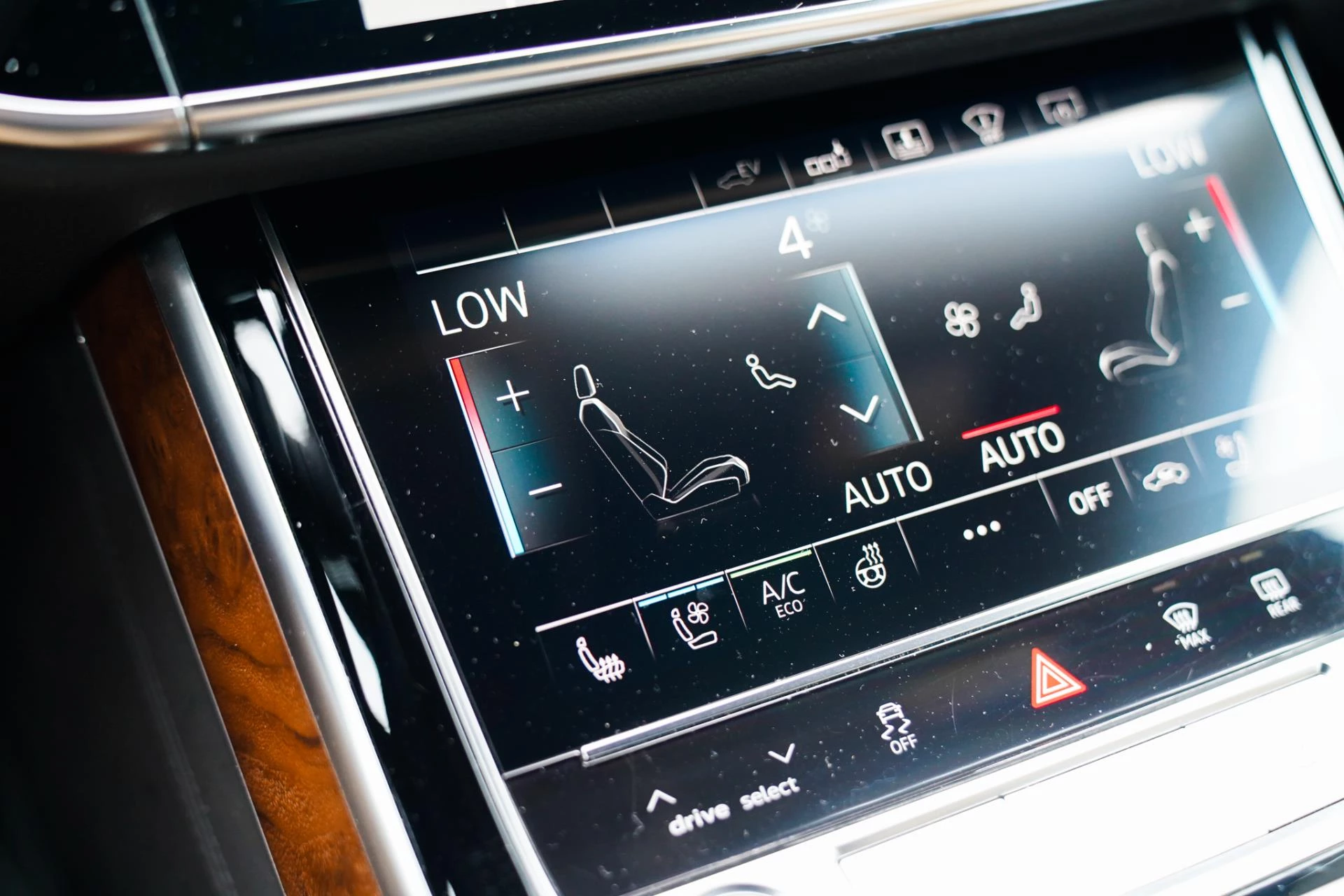 Hoofdafbeelding Audi A8