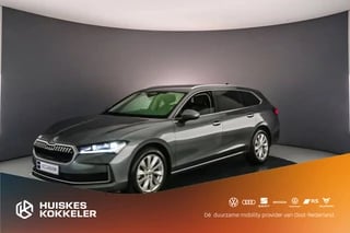 Skoda Superb Combi First Edition 1.5 eTSI 150pk DSG Automaat Adaptive cruise control, Navigatie, Elektrische achterklep, Achteruitrijcamera, LED matrix koplampen, Stoelverwarming, Stuurwiel verwarmd