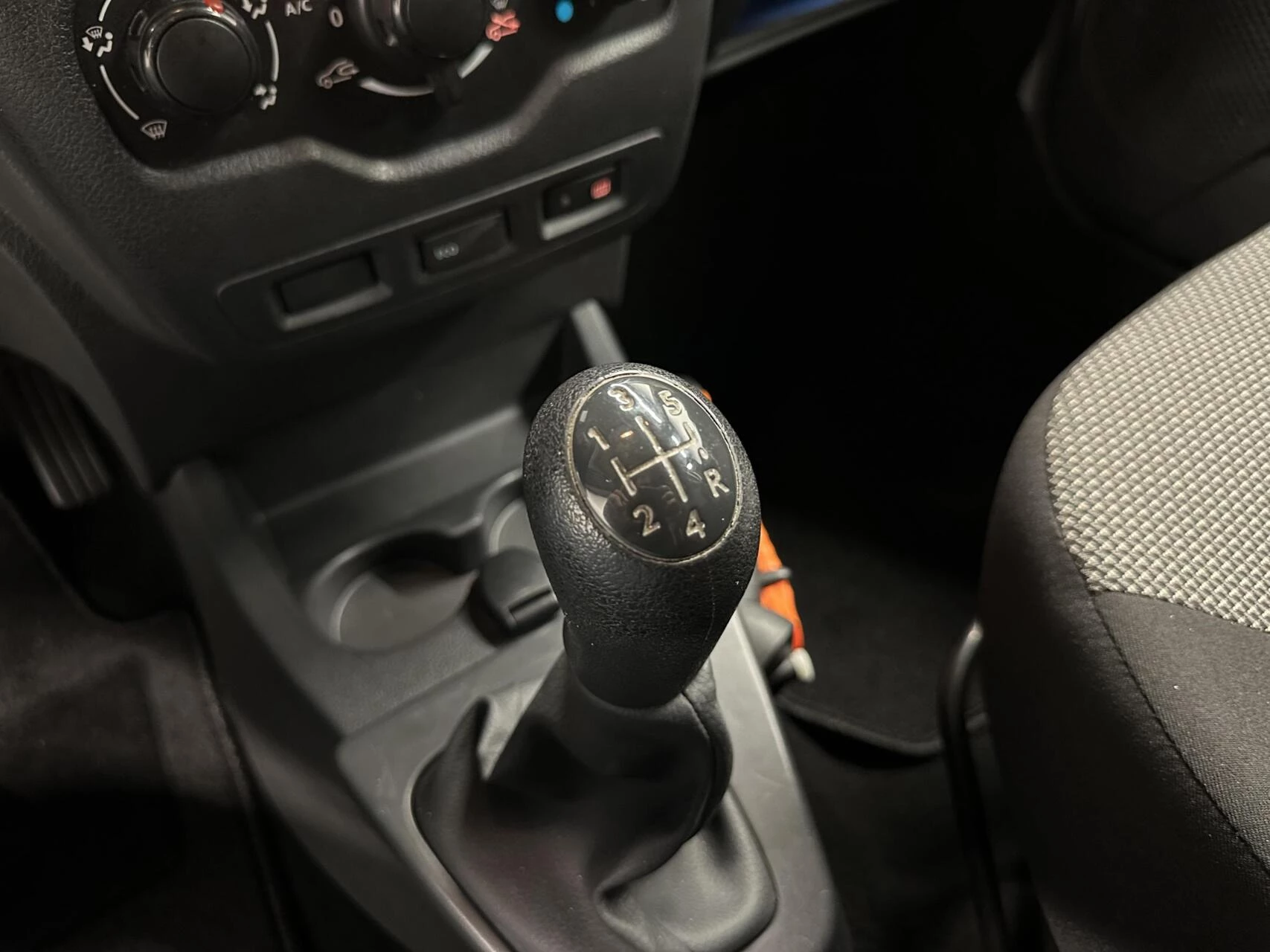 Hoofdafbeelding Dacia Dokker