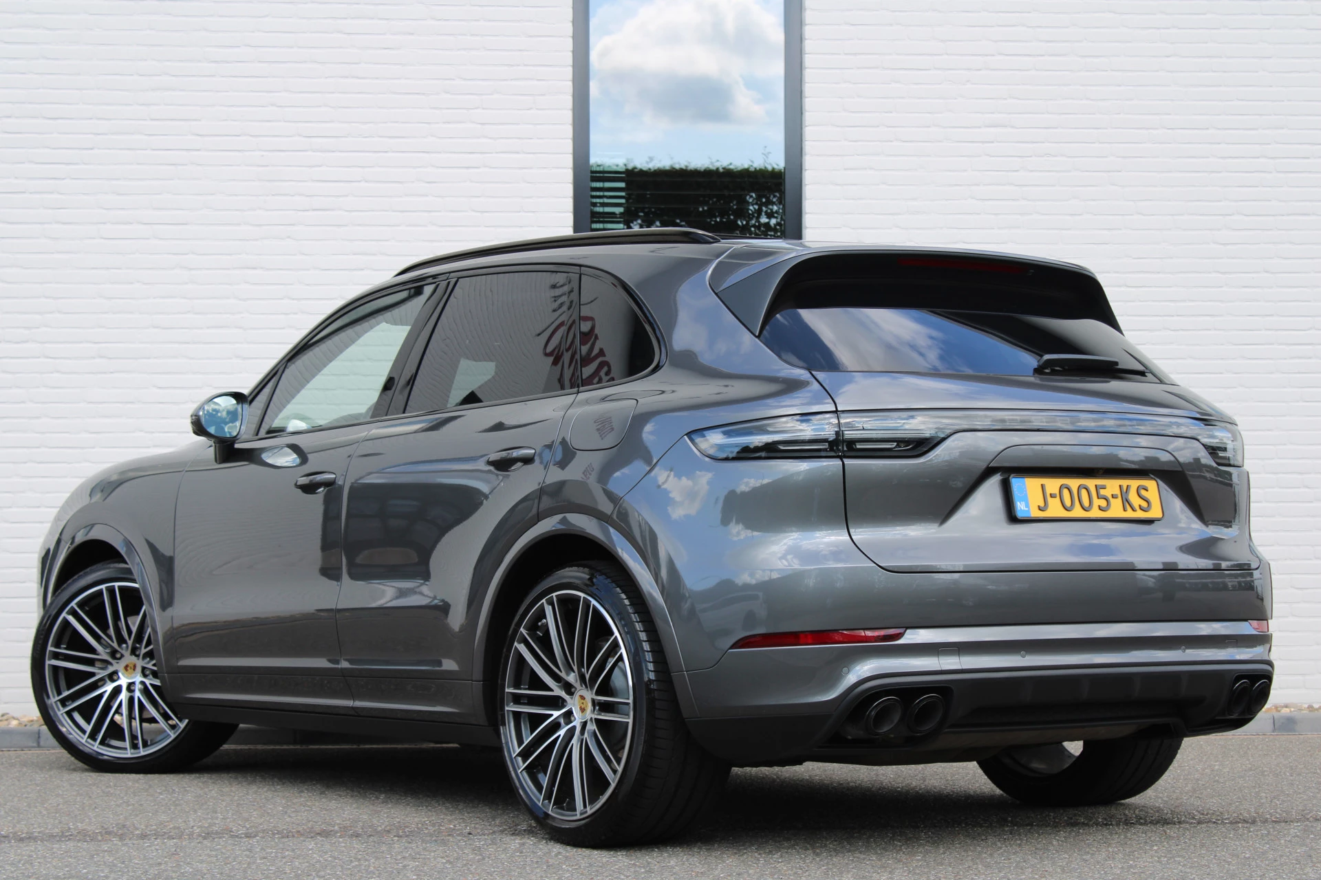 Hoofdafbeelding Porsche Cayenne