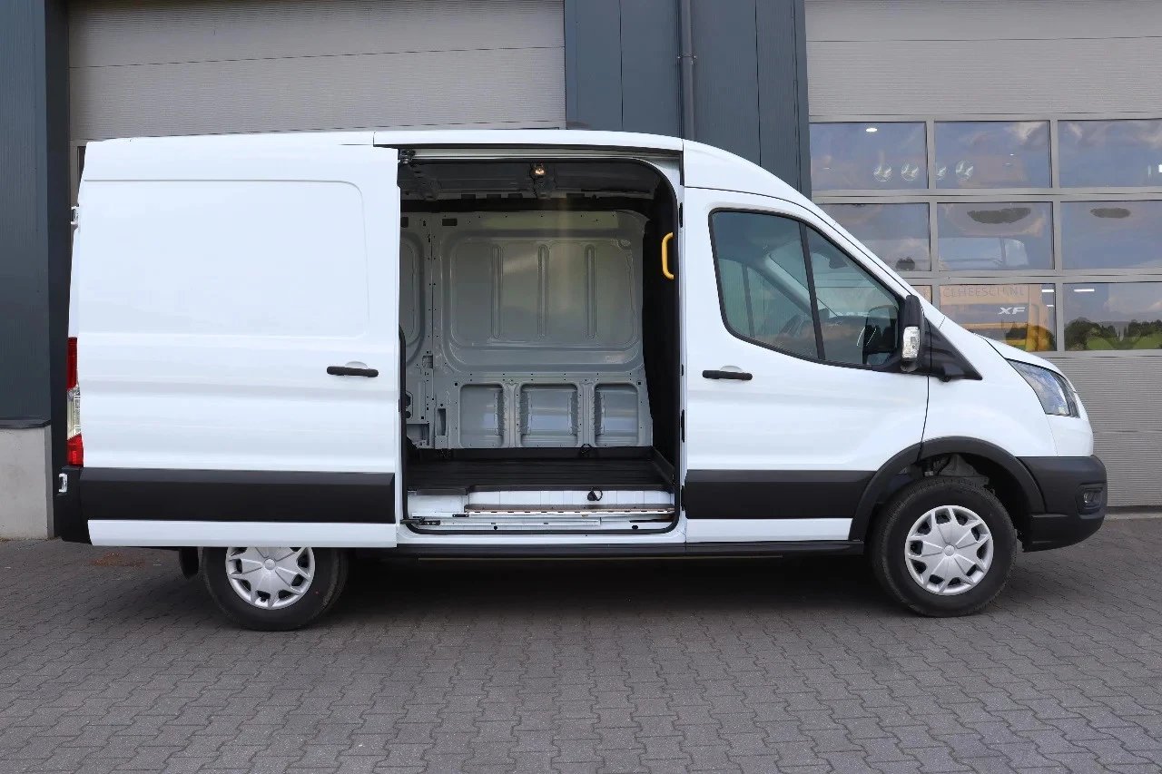 Hoofdafbeelding Ford E-Transit