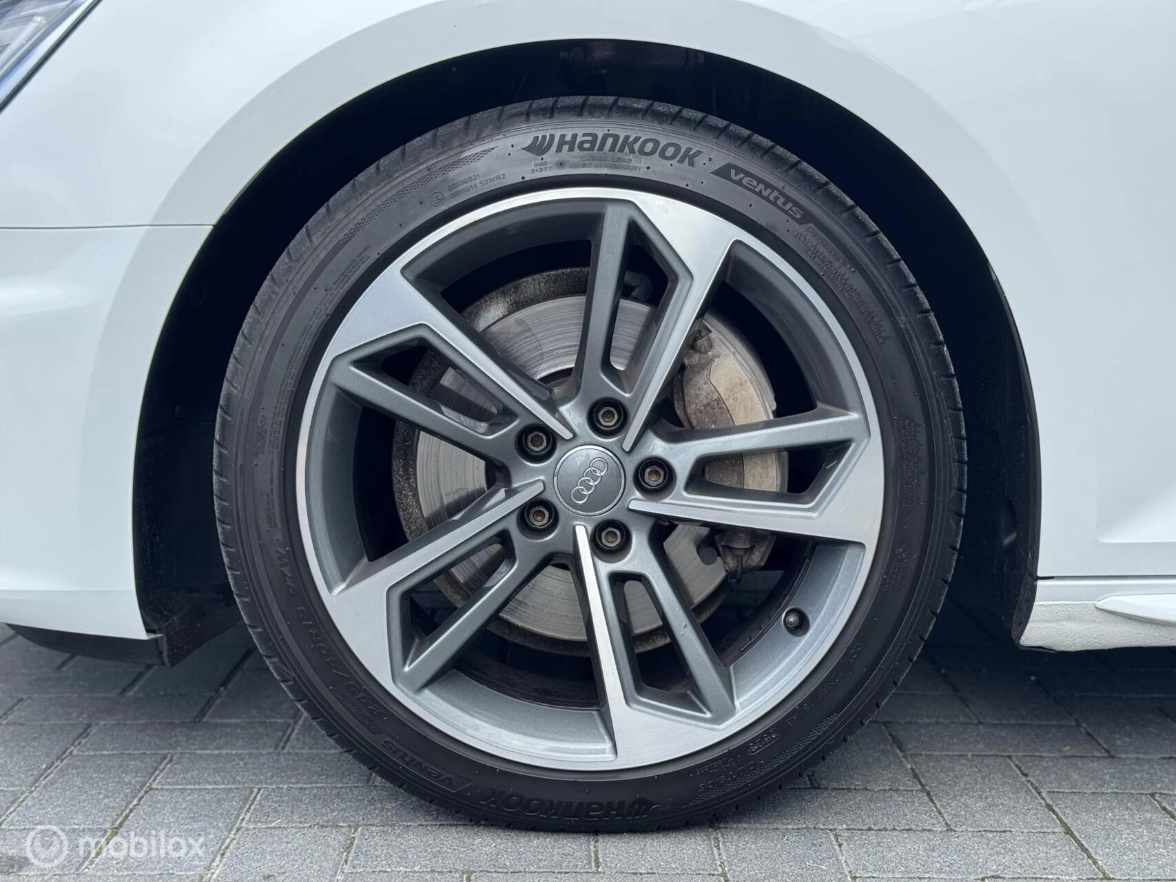 Hoofdafbeelding Audi A4