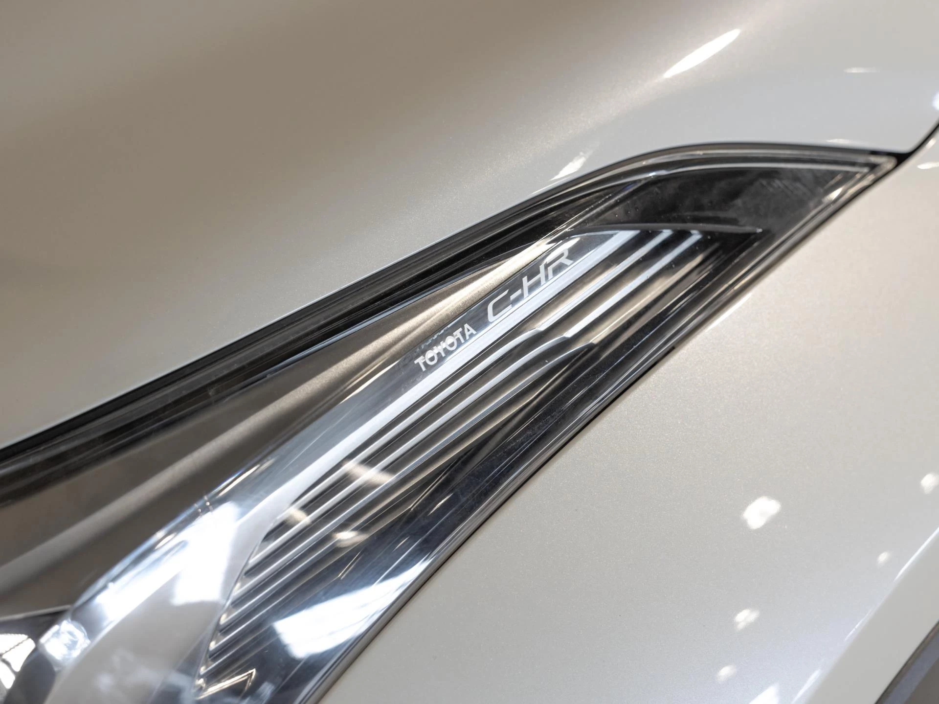 Hoofdafbeelding Toyota C-HR