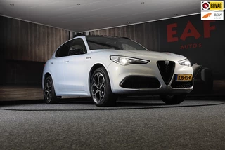 Alfa Romeo STELVIO 2.0 T AWD Veloce Ti / Carbon / Acc / Lane Assist / Dode Hoek / Camera / Open Panoramadak / Led / Pdc / 21 Inch
