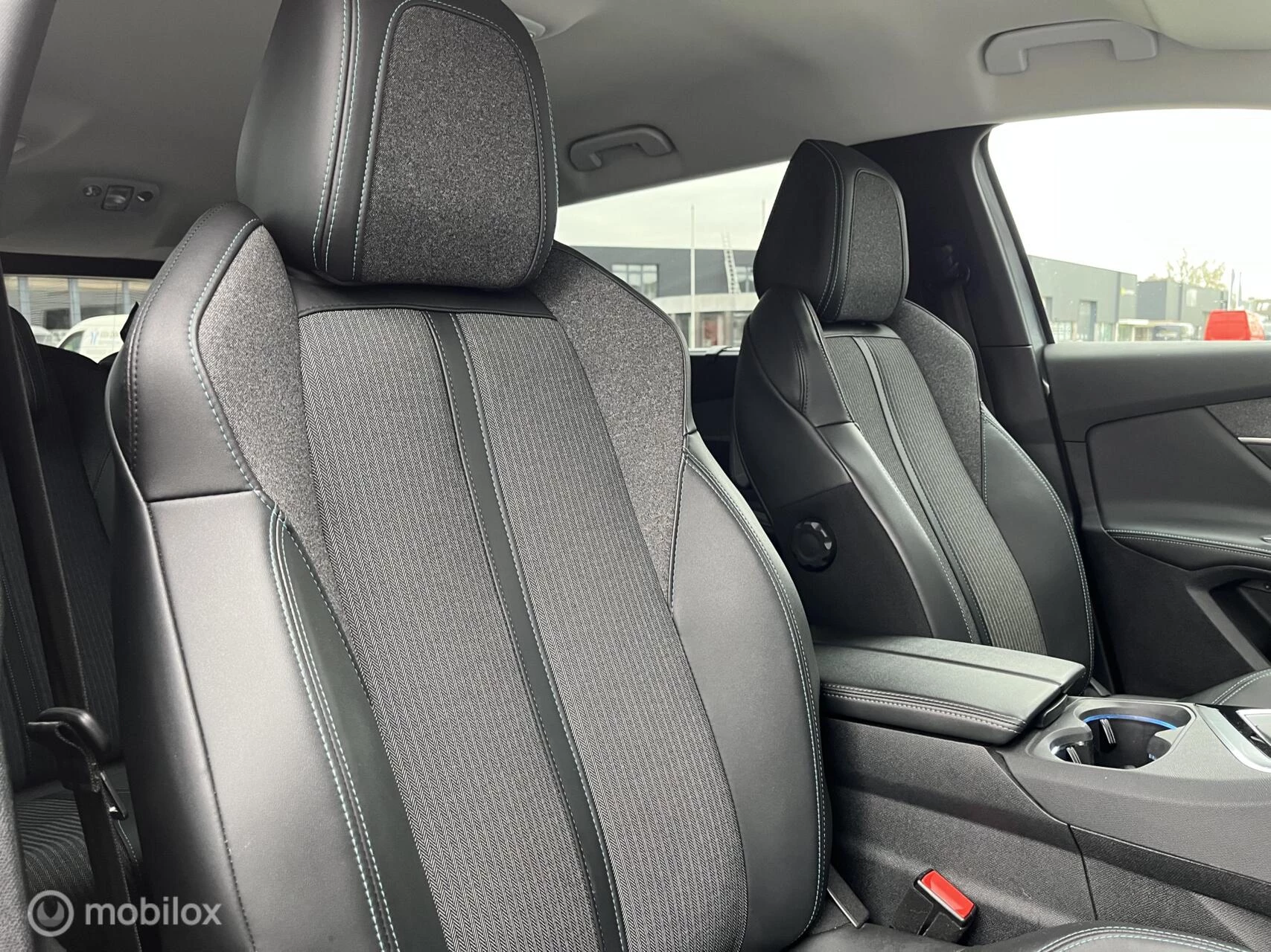 Hoofdafbeelding Peugeot 5008