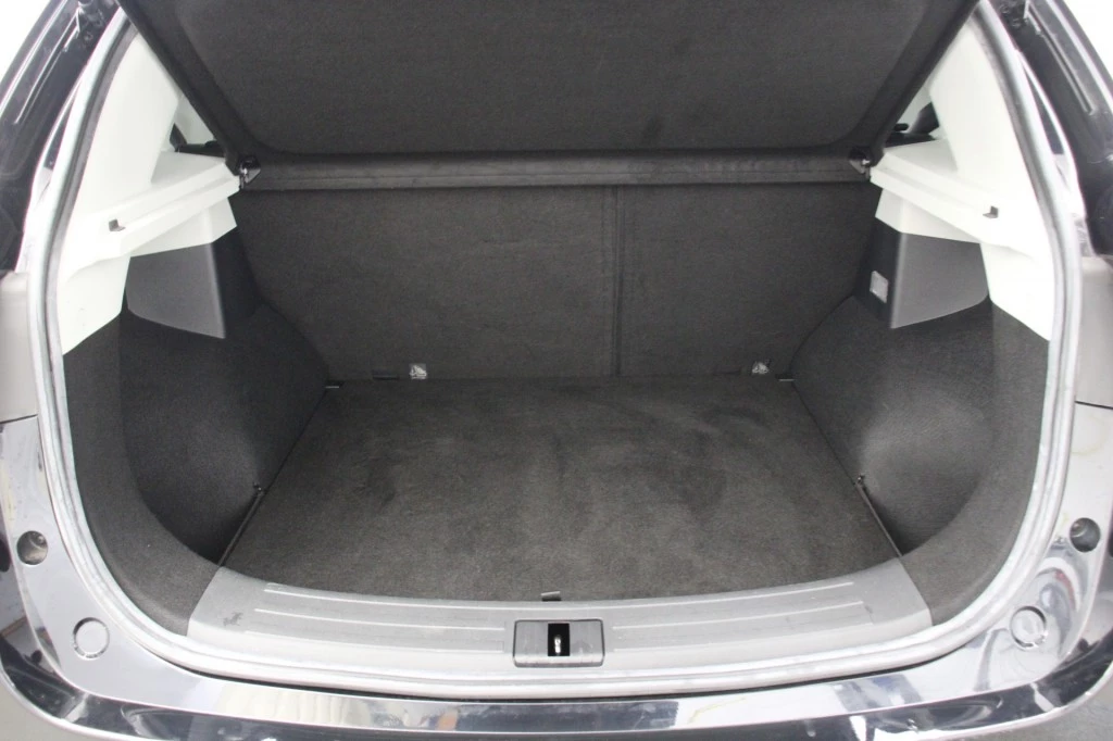 Hoofdafbeelding MG ZS