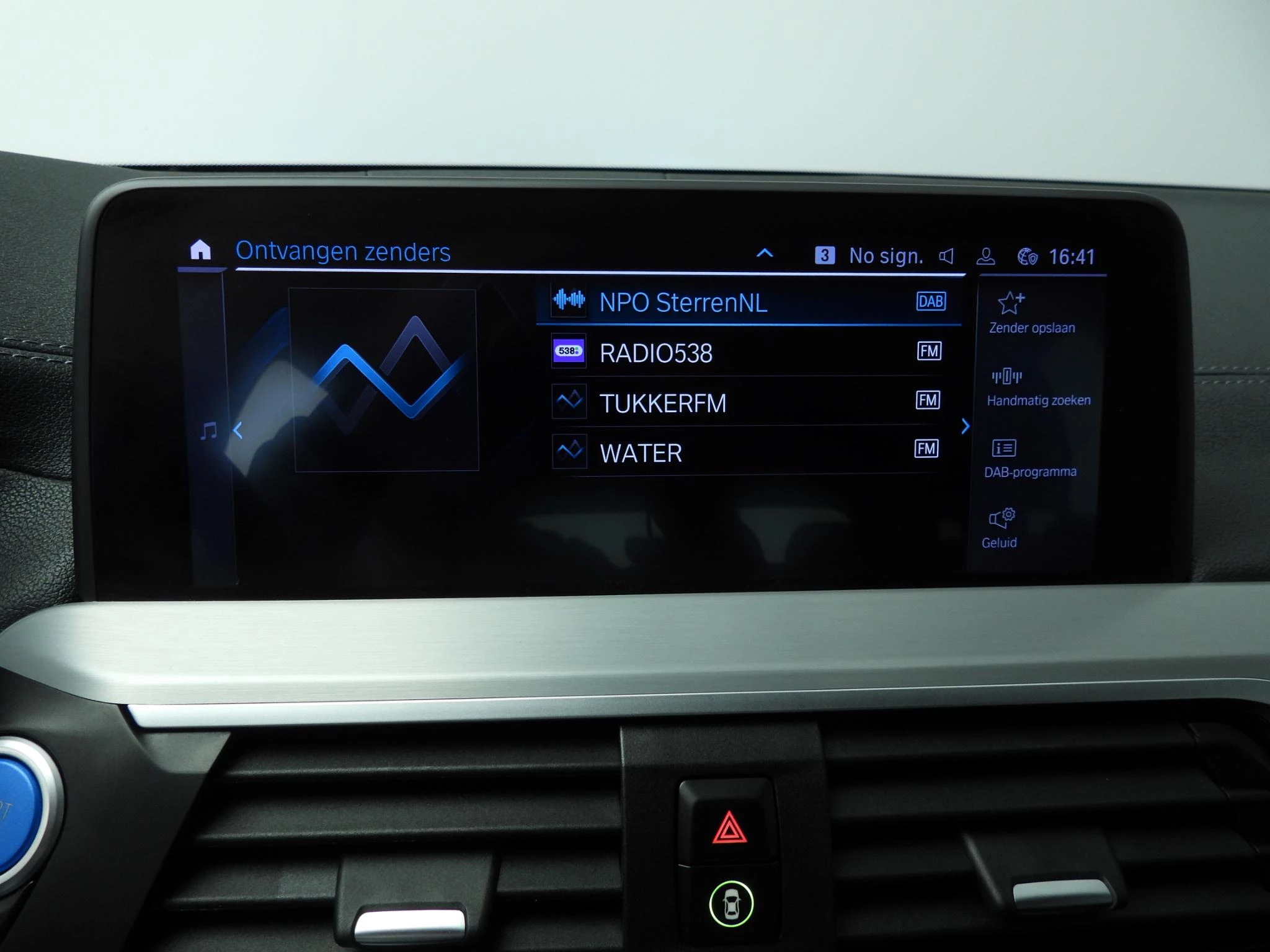 Hoofdafbeelding BMW iX3