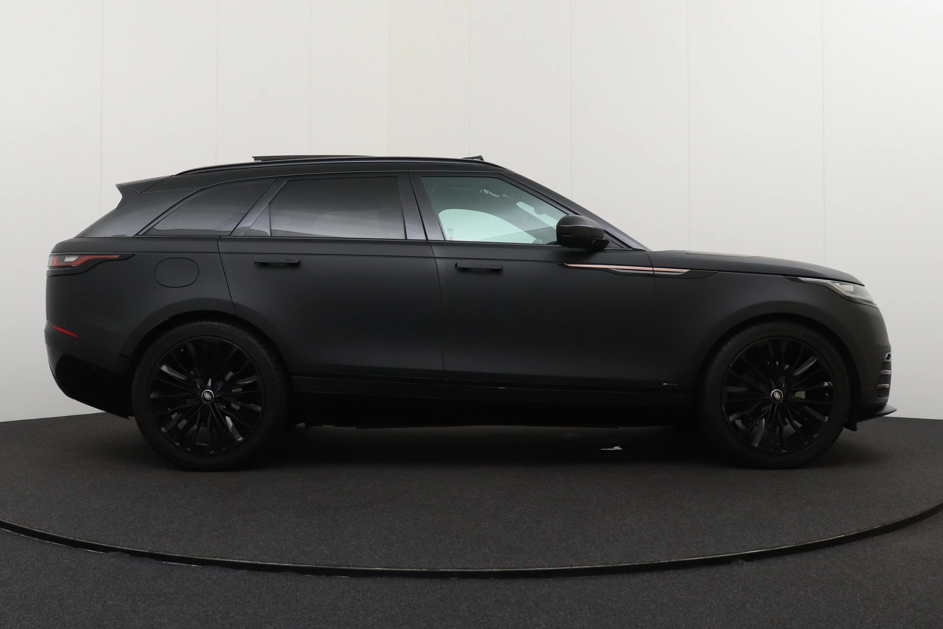 Hoofdafbeelding Land Rover Range Rover Velar