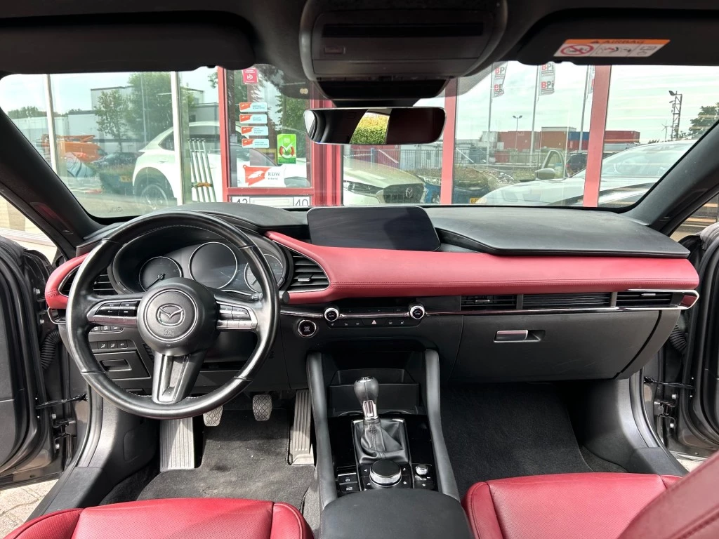 Hoofdafbeelding Mazda 3