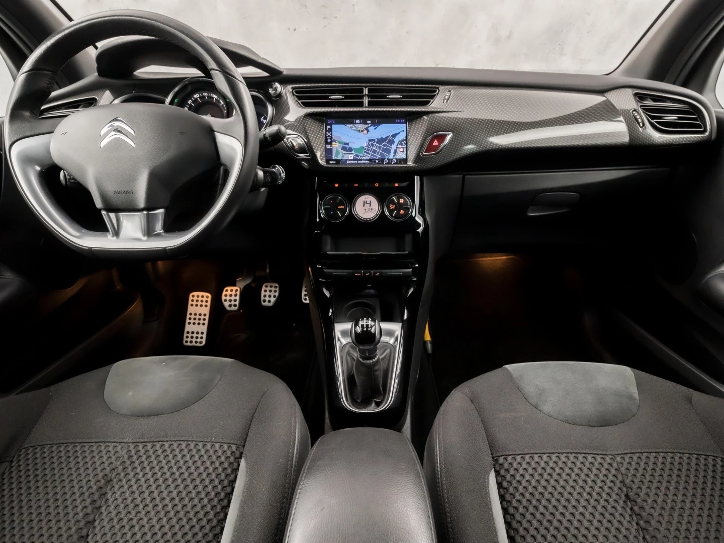 Hoofdafbeelding DS DS 3
