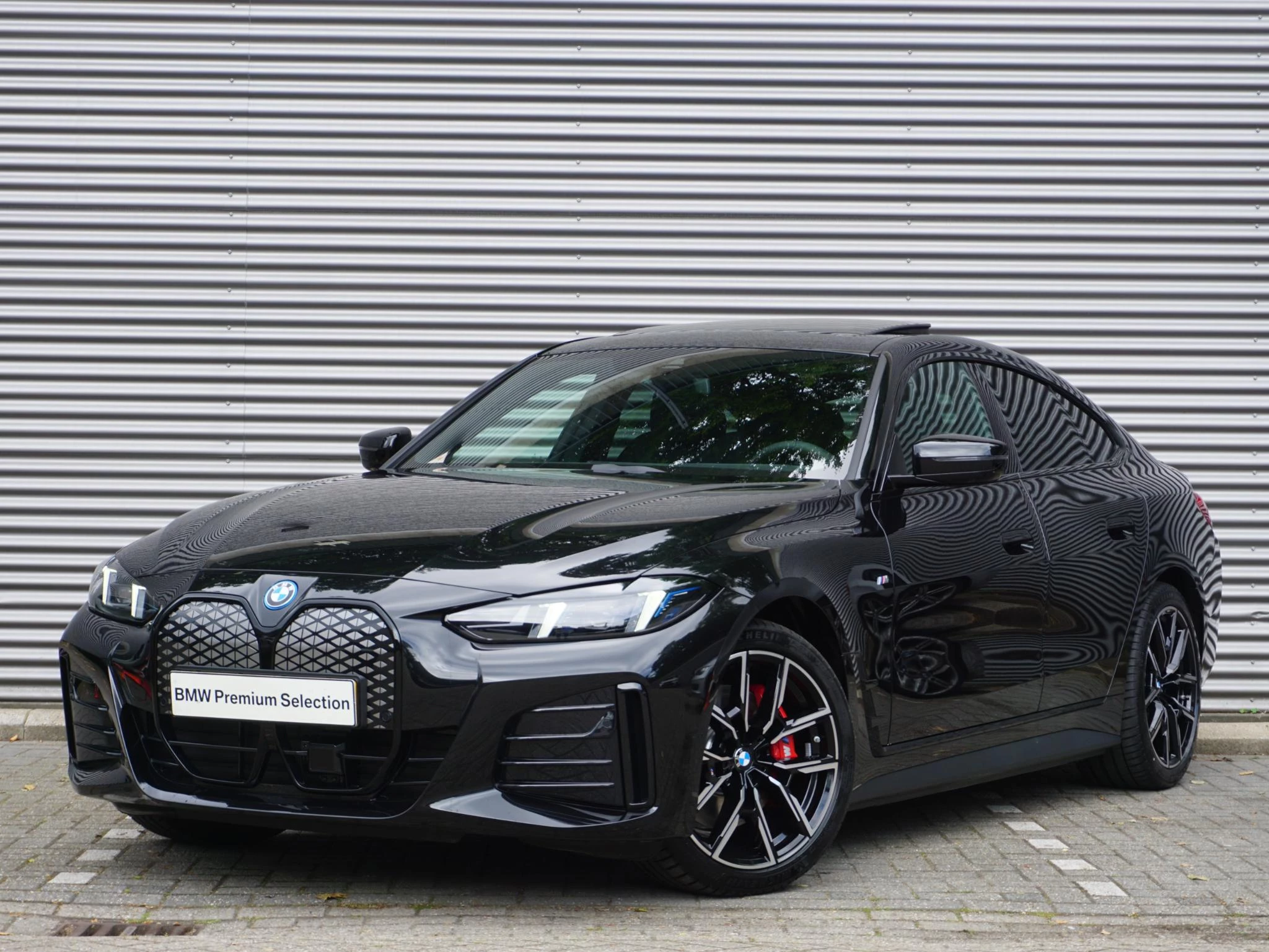Hoofdafbeelding BMW i4