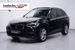 BMW X1 sDrive18d Executive 18"-inch X-Pack private glas pano-dak PDC shadow-lane voorstoelen in hoogte verstelbaar
