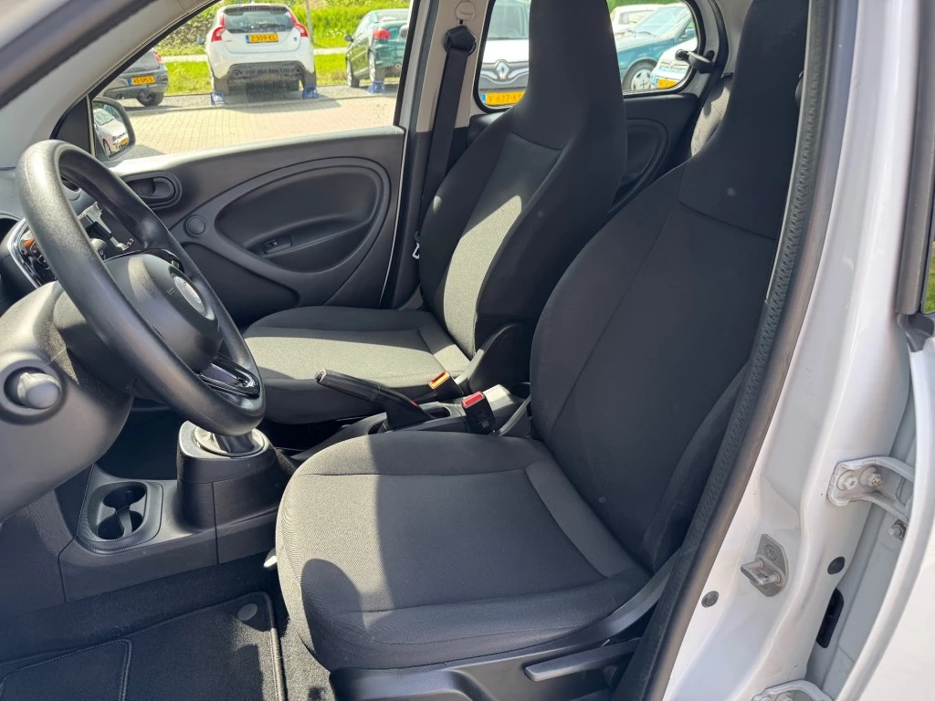 Hoofdafbeelding Smart Forfour