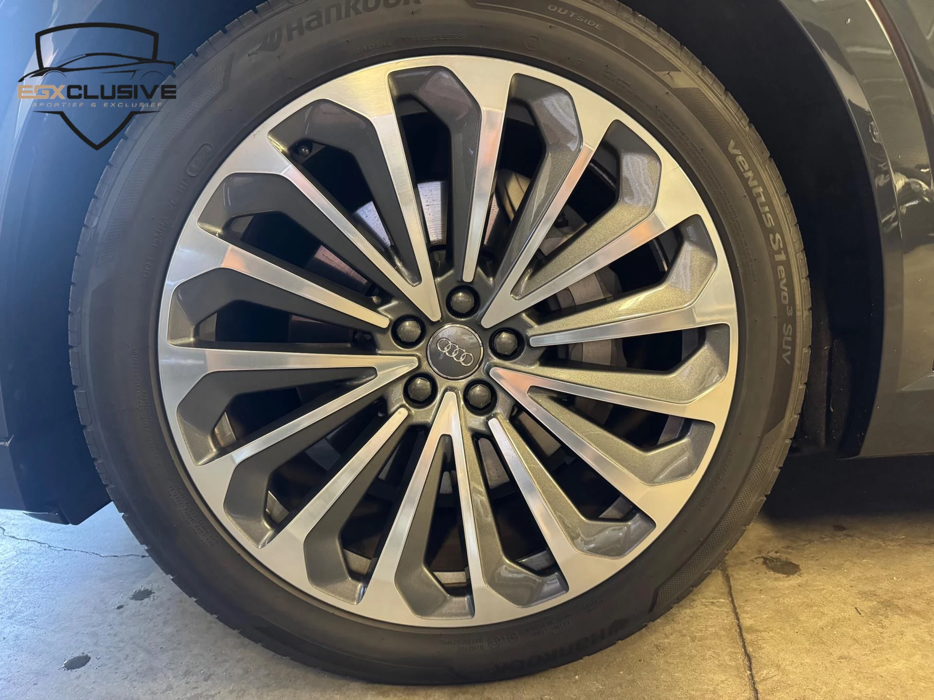 Hoofdafbeelding Audi e-tron