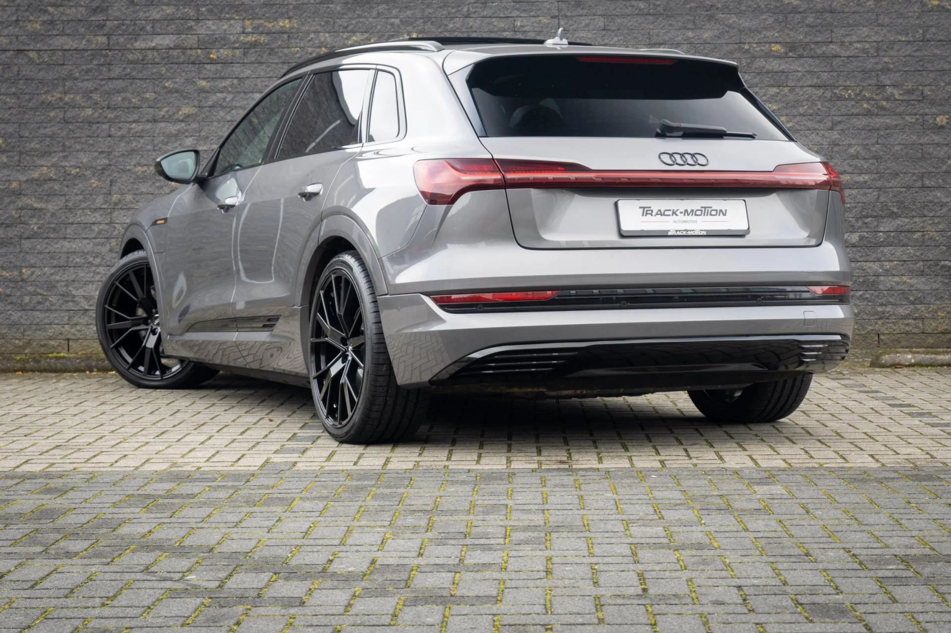 Hoofdafbeelding Audi e-tron