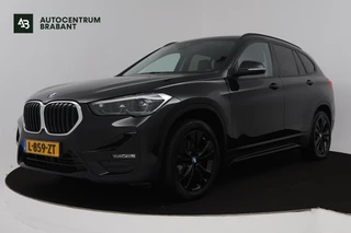 BMW X1 SDrive18i Business Edition (NAVIGATIE, STOELVERWARMING, HEAD-UP, SFEEVERLICHTING, 1e EIGENAAR, DEALER ONDERHOUDEN)