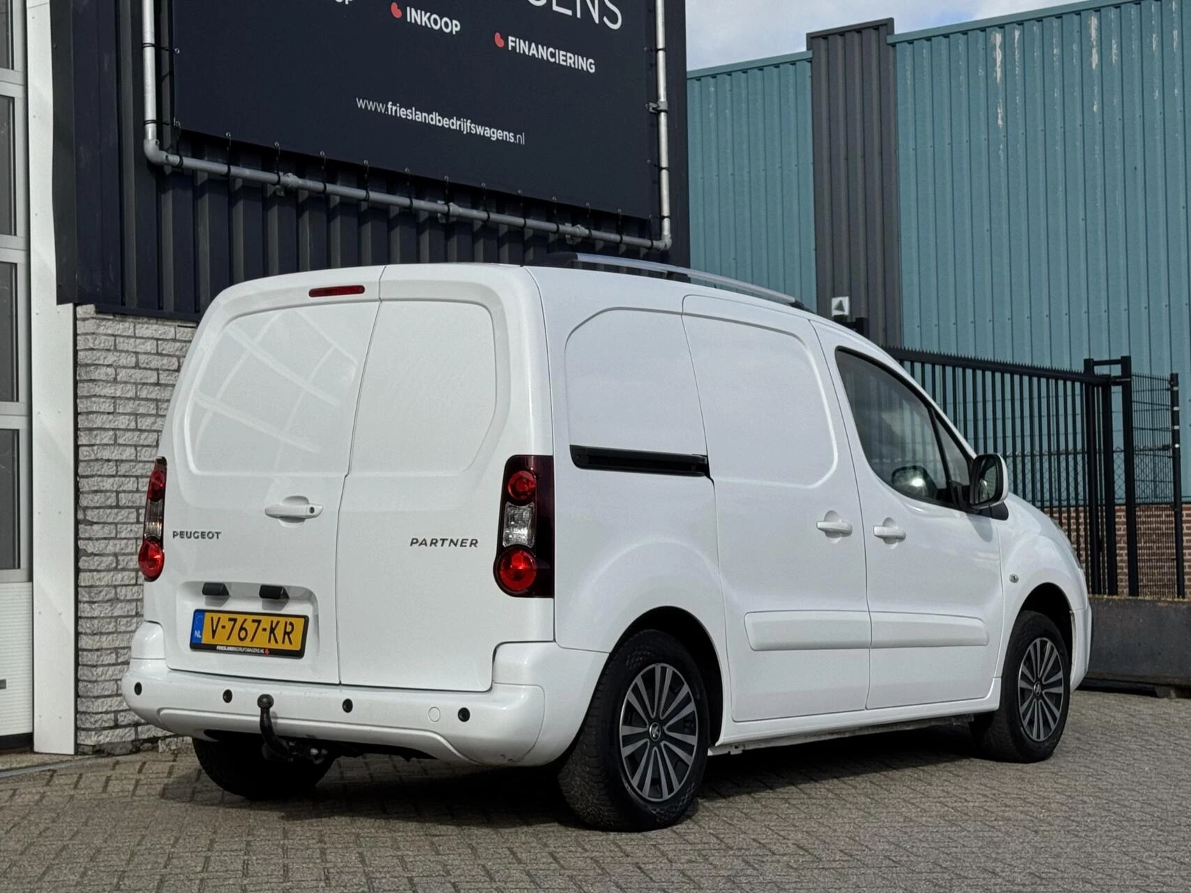 Hoofdafbeelding Peugeot Partner