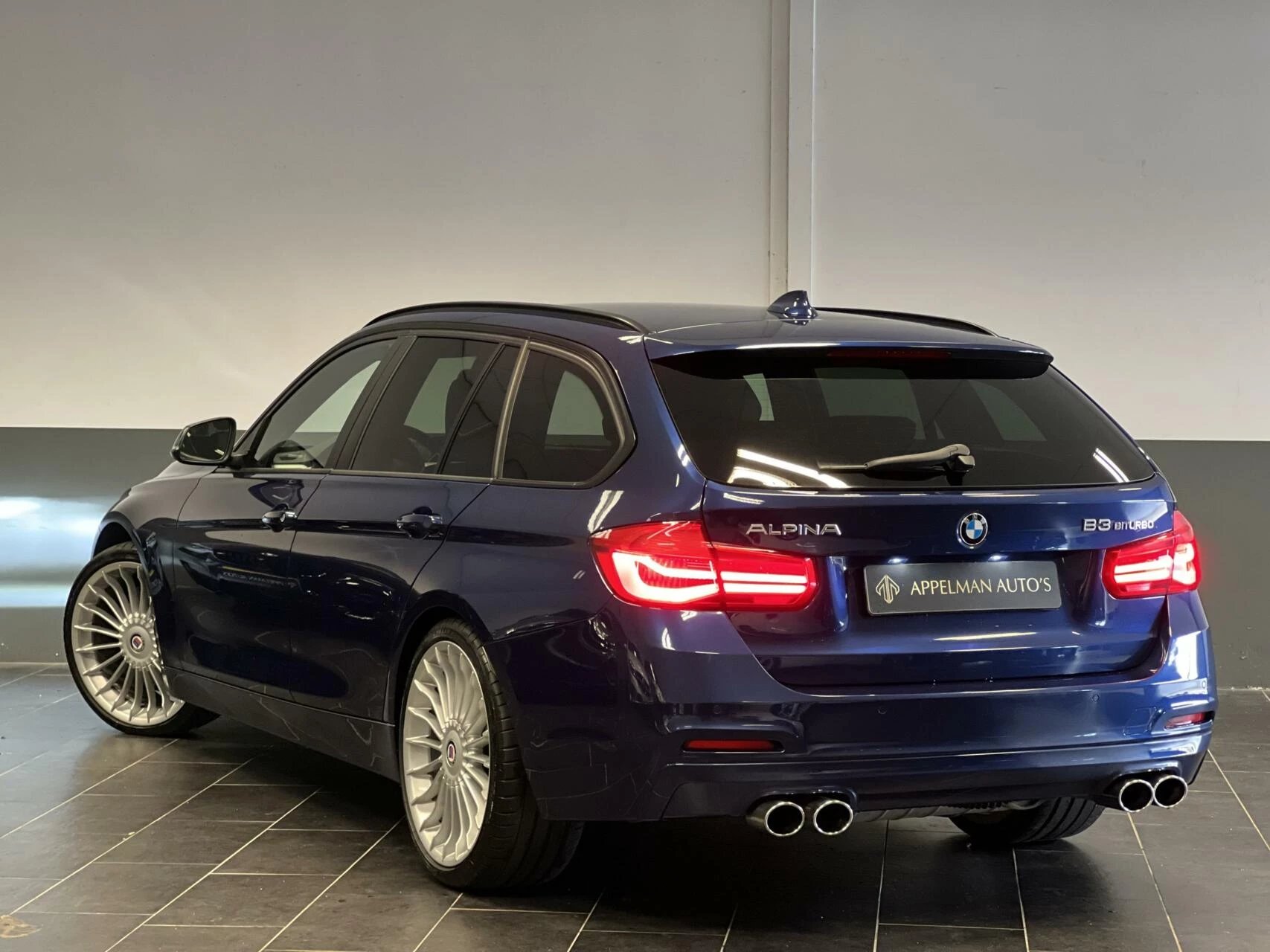 Hoofdafbeelding Alpina B3