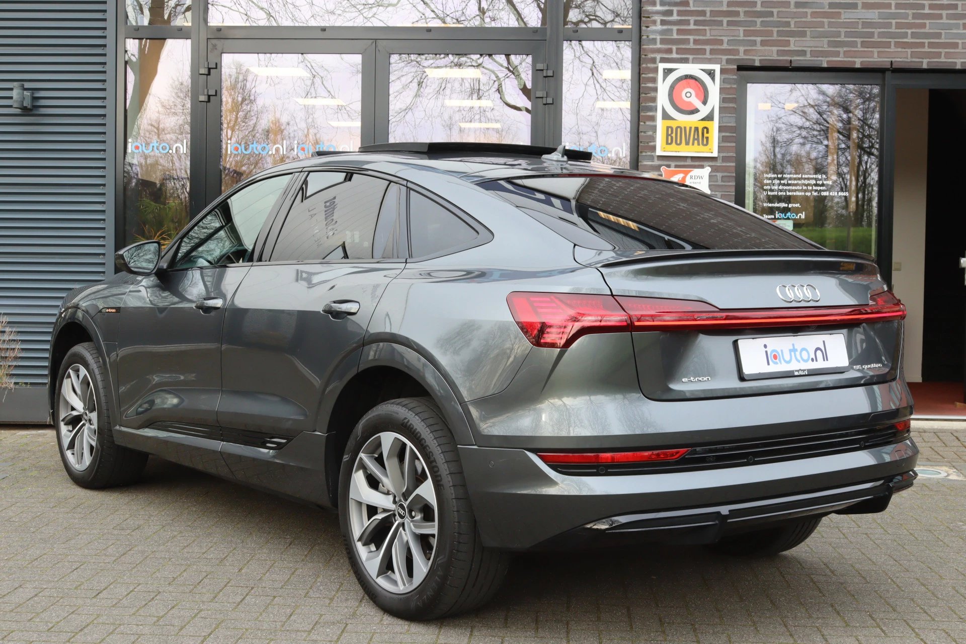 Hoofdafbeelding Audi e-tron