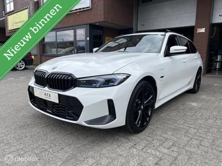 BMW 3-serie Touring 330e xDrive M-PAKKET*PANO-DAK*ACC*LED*