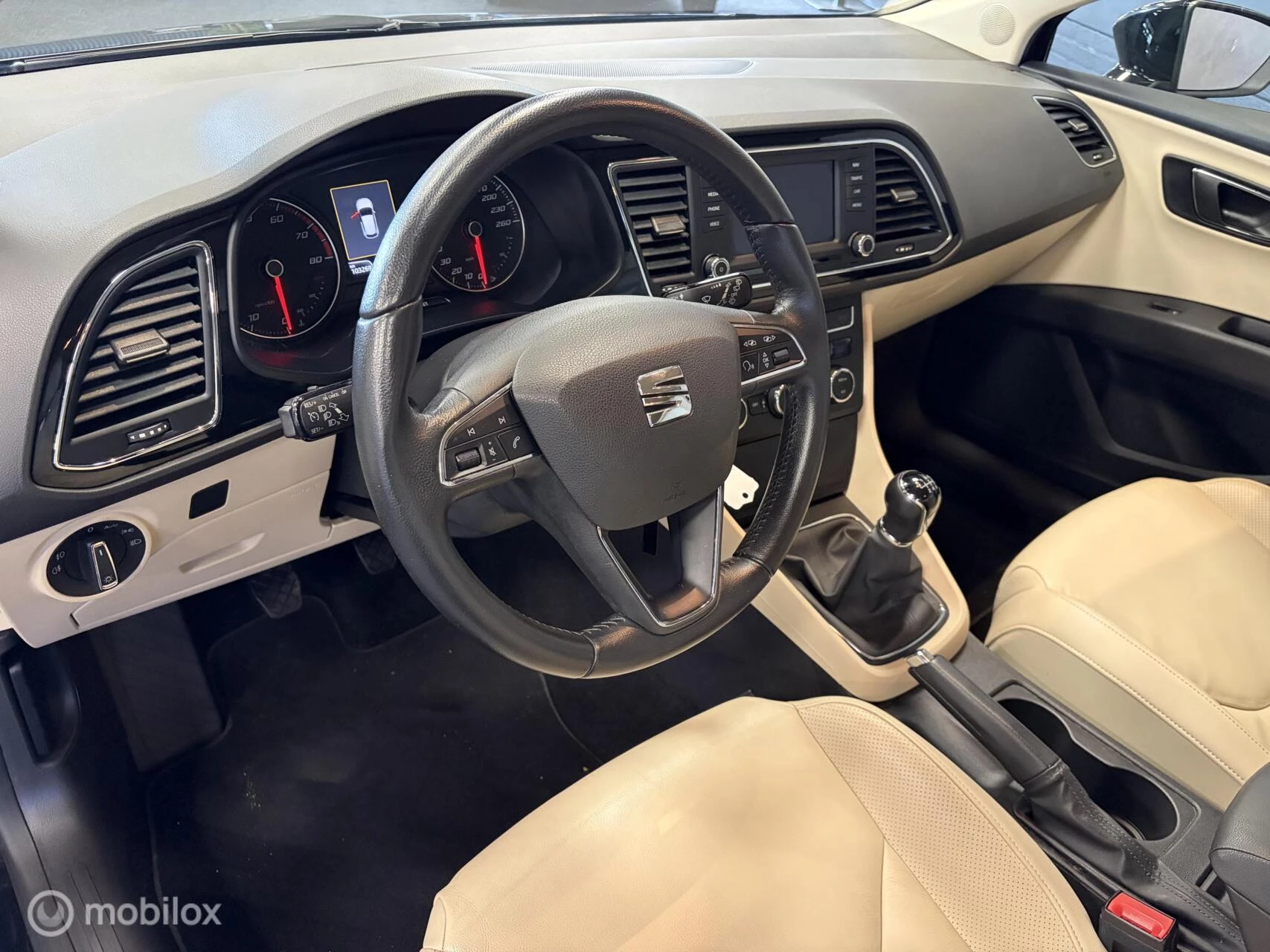 Hoofdafbeelding SEAT Leon