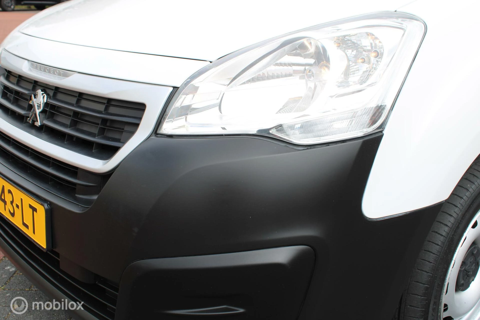 Hoofdafbeelding Peugeot Partner