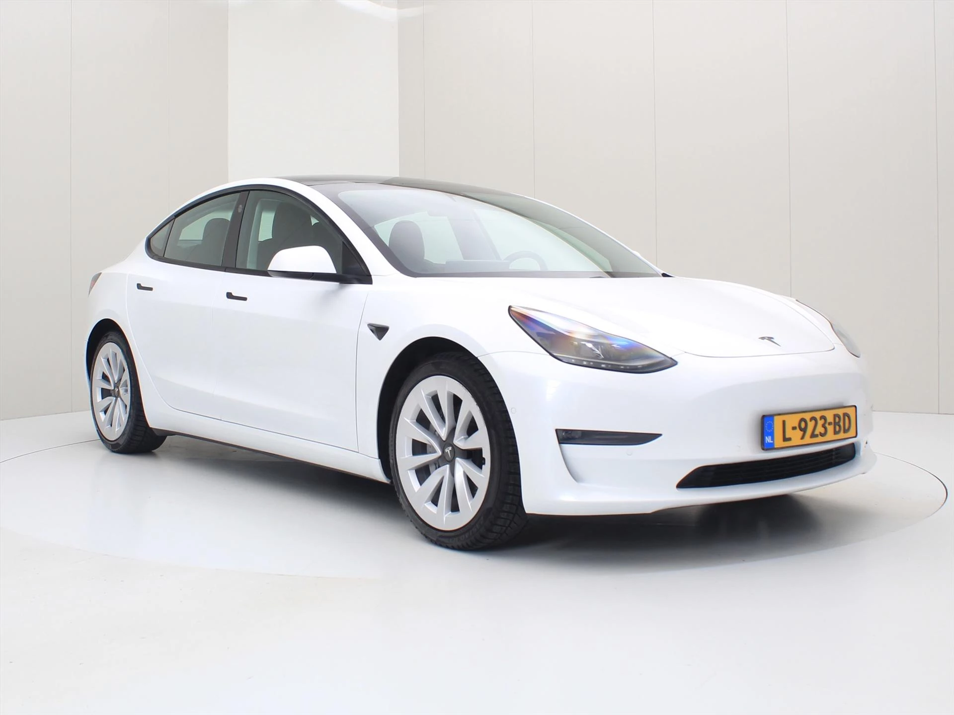 Hoofdafbeelding Tesla Model 3