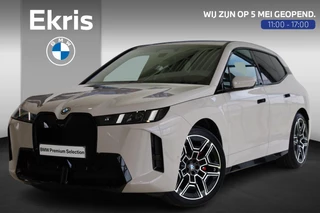 BMW iX xDrive60 | M Sportpakket Pro | Harman/Kardon | Driving Assistant Professional | Trekhaak