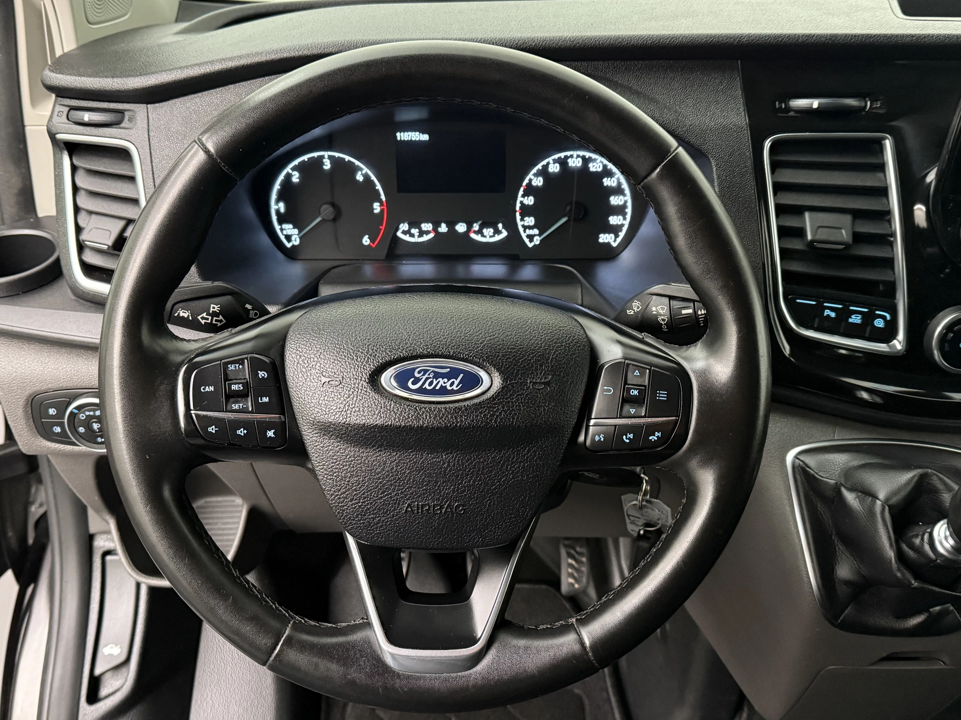 Hoofdafbeelding Ford Transit Custom