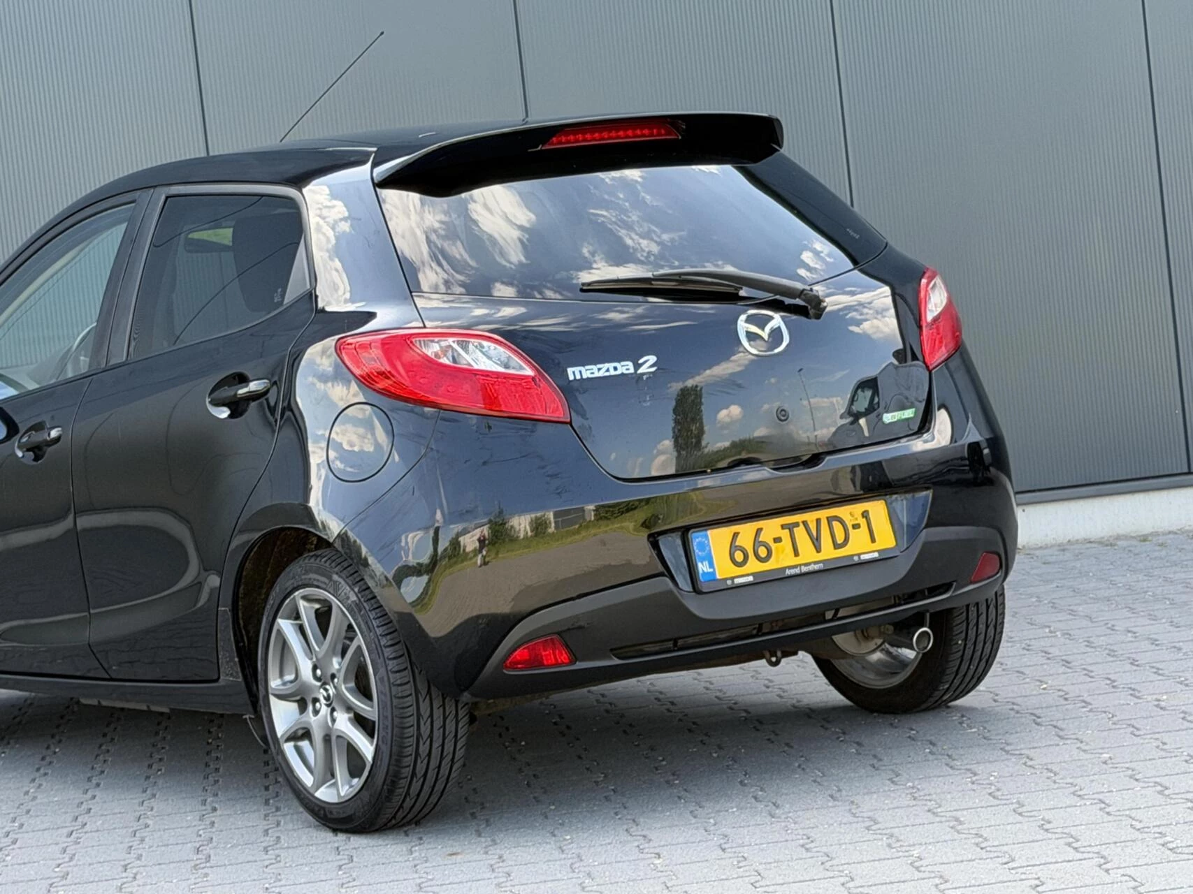 Hoofdafbeelding Mazda 2
