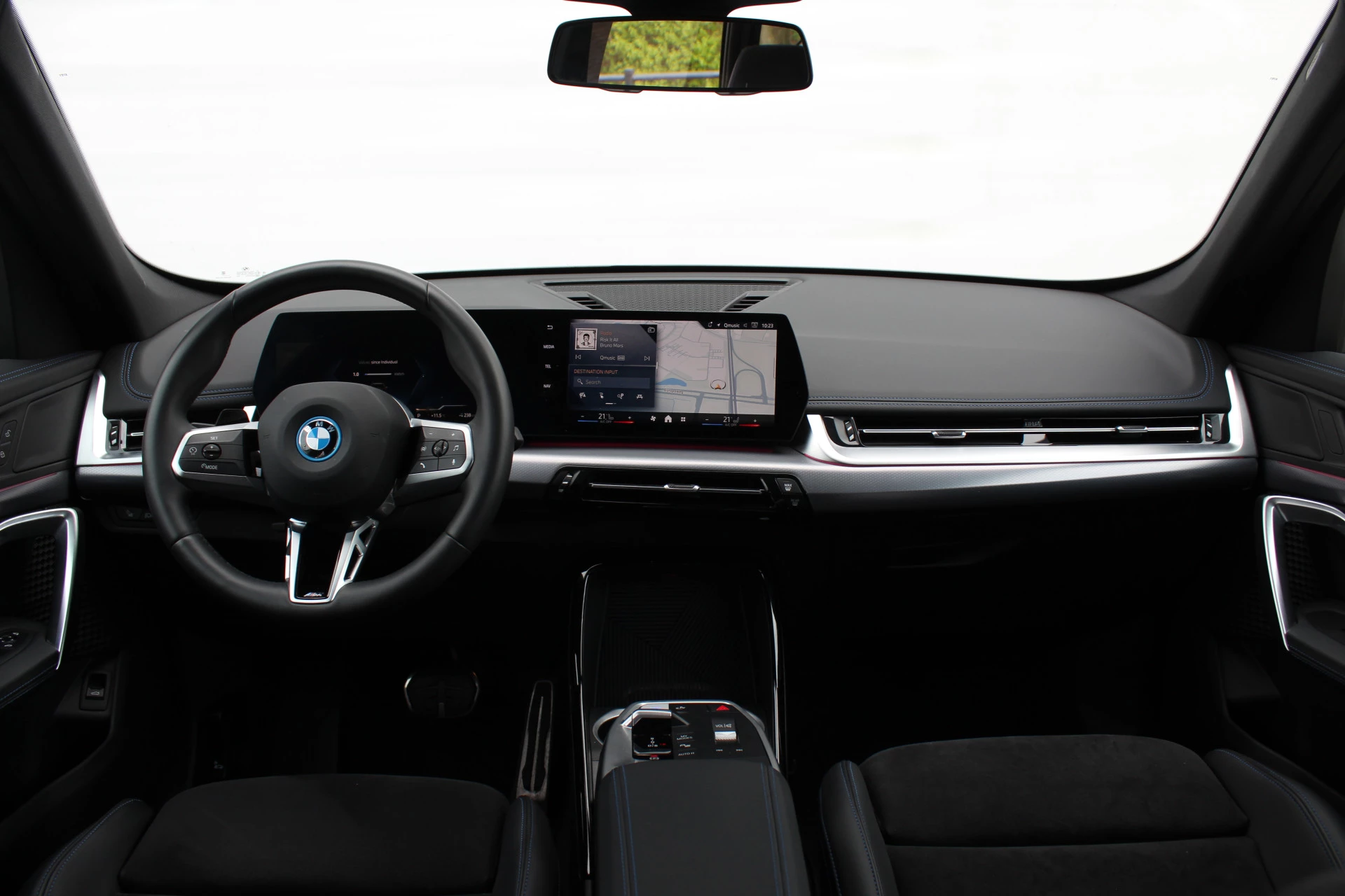 Hoofdafbeelding BMW iX1