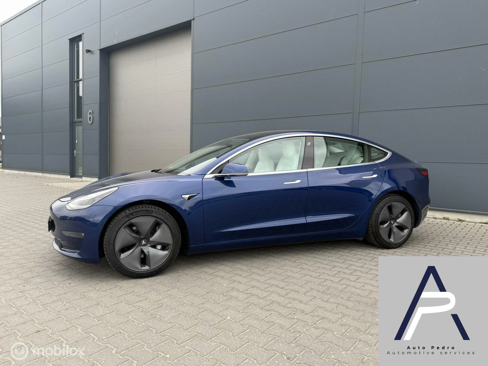 Hoofdafbeelding Tesla Model 3